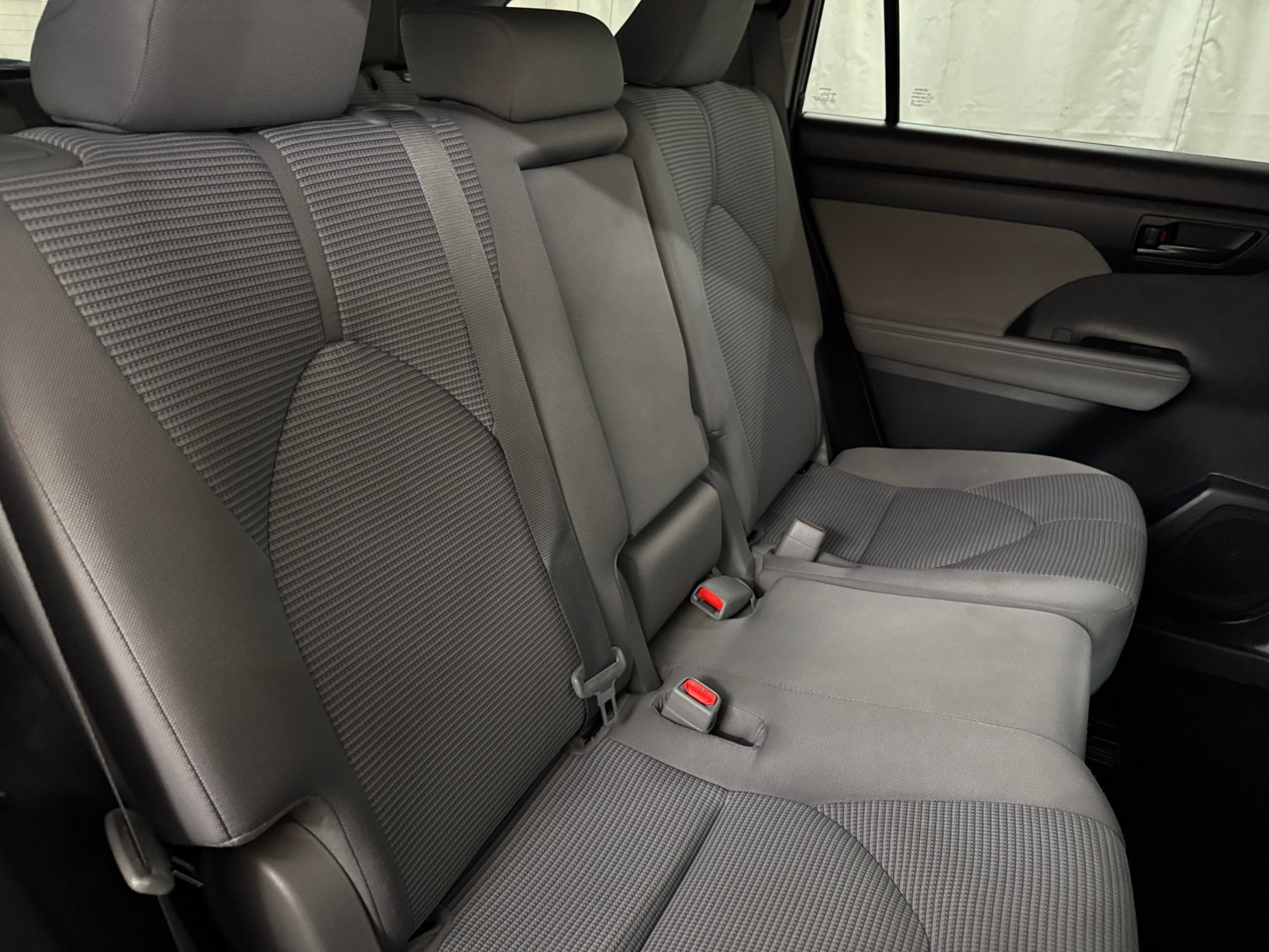Thumbnail: 2020 Toyota Highlander - 6