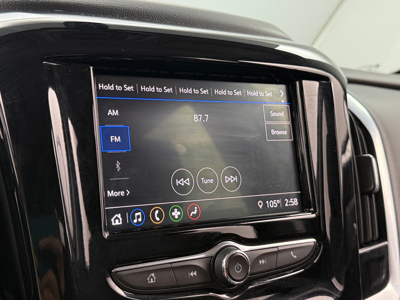 Thumbnail: 2020 Chevrolet Traverse - 4