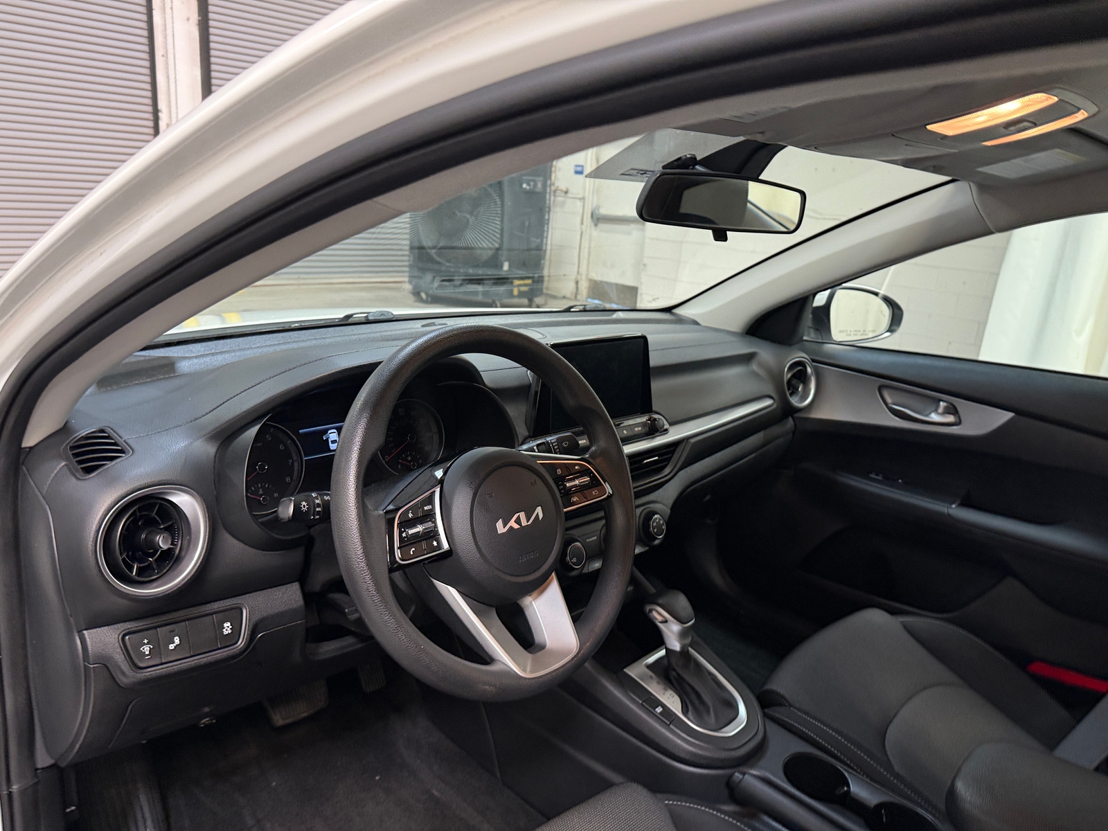 Thumbnail: 2023 Kia Forte - 3