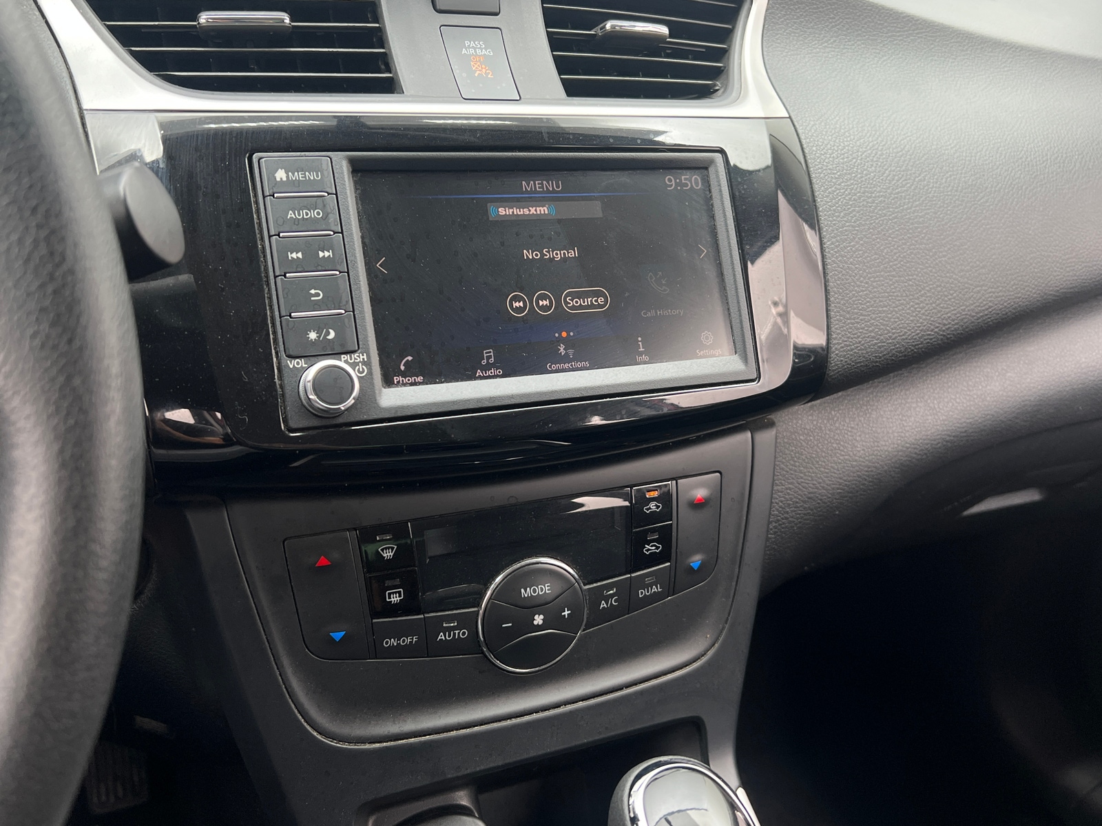 Thumbnail: 2019 Nissan Sentra - 4