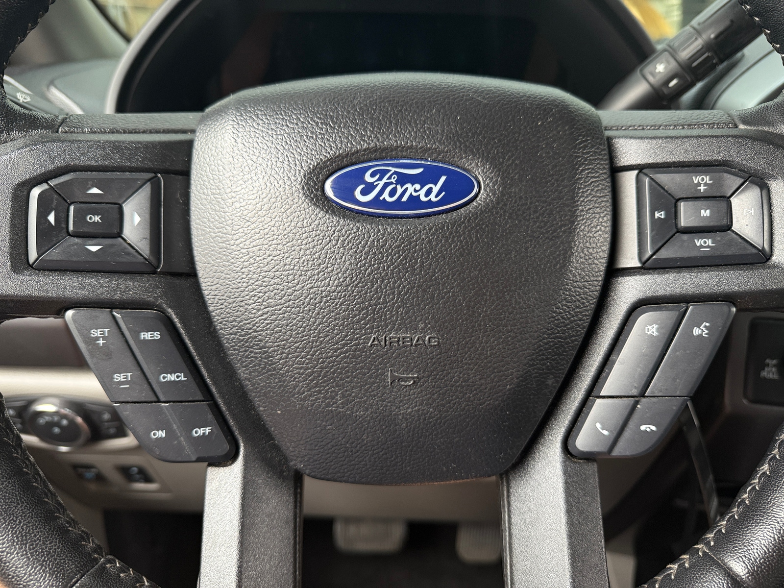 Thumbnail: 2020 Ford Econoline - 5