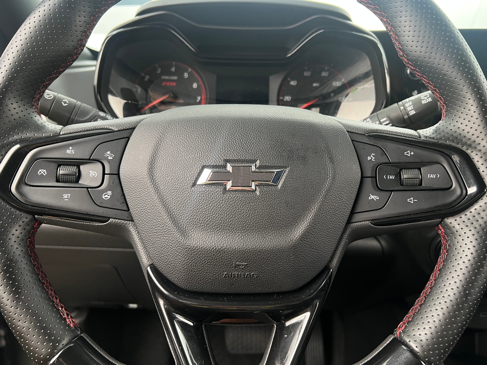 Thumbnail: 2024 Chevrolet Trax - 5