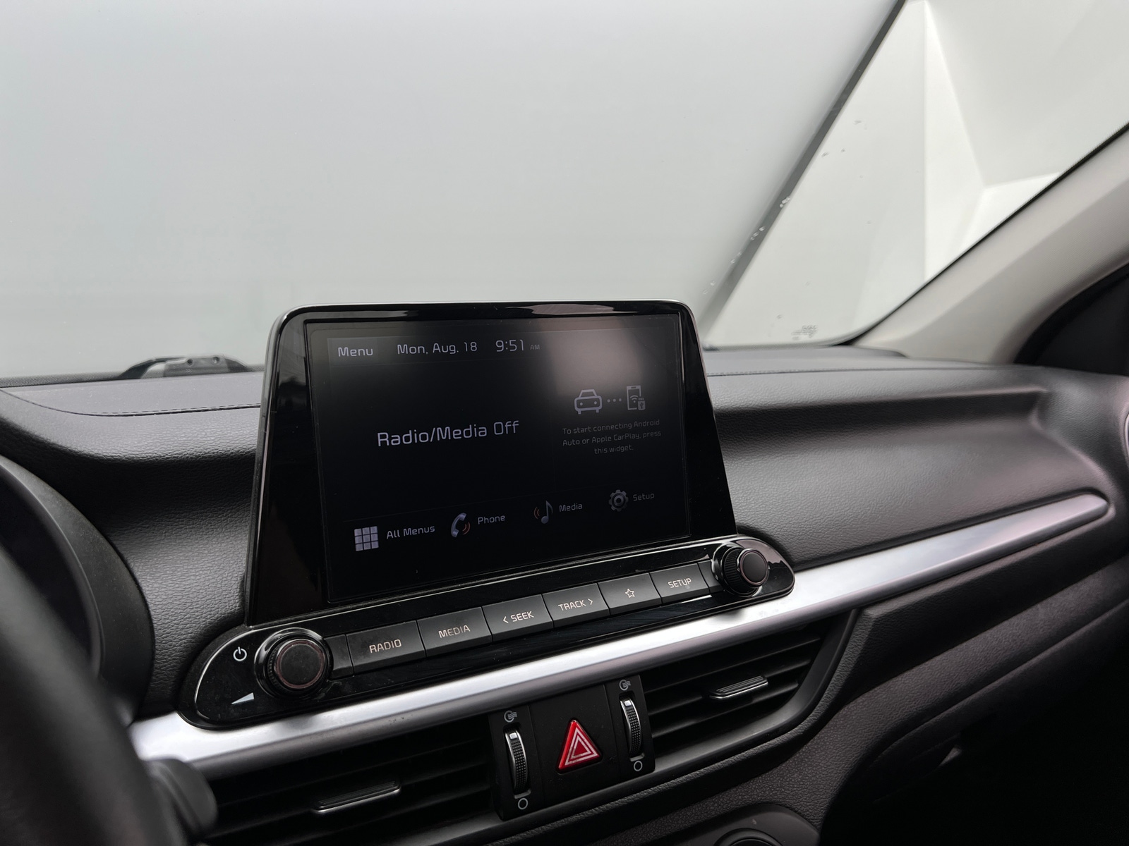Thumbnail: 2022 Kia Forte - 4
