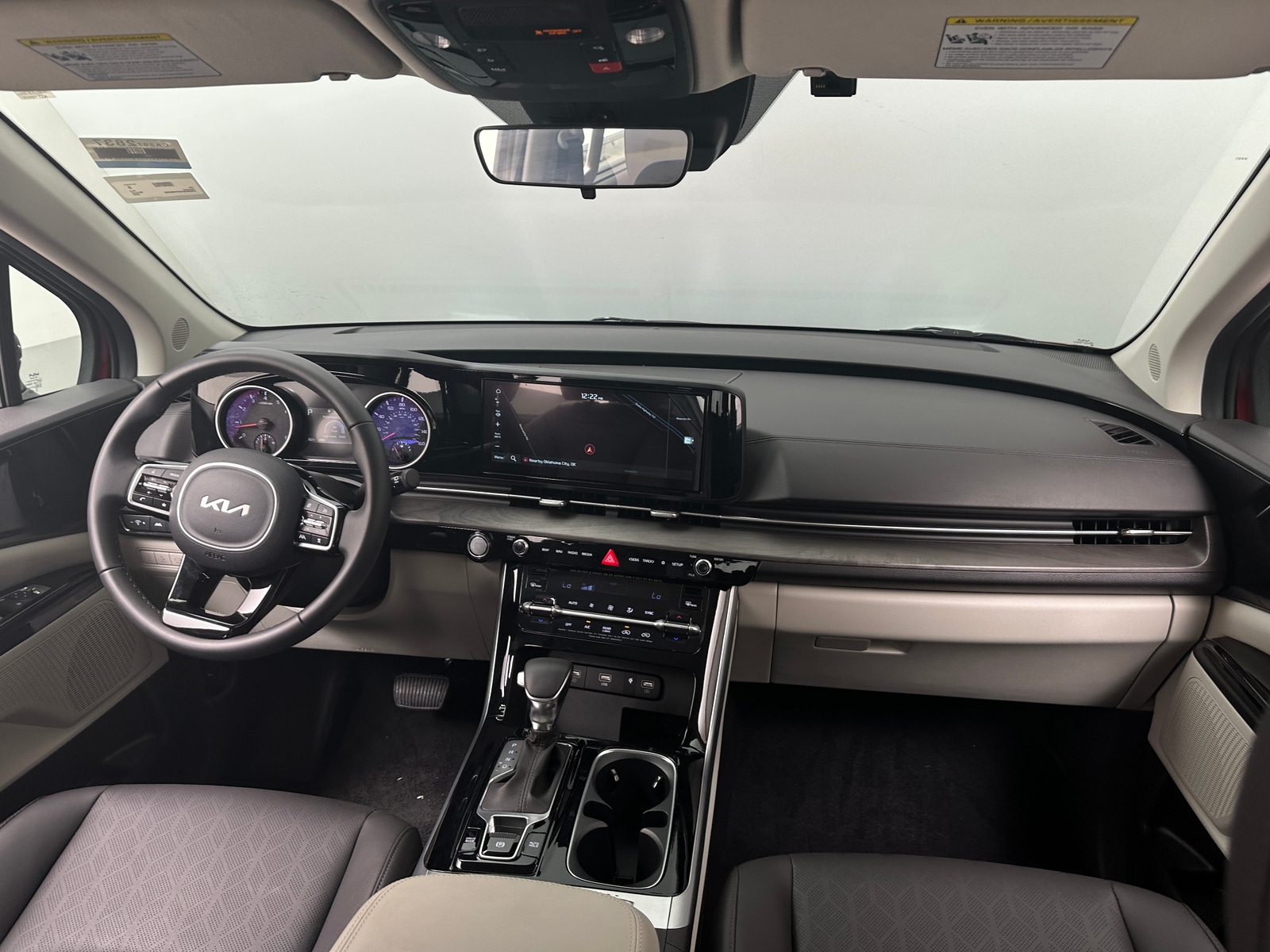 Thumbnail: 2023 Kia Carnival - 2