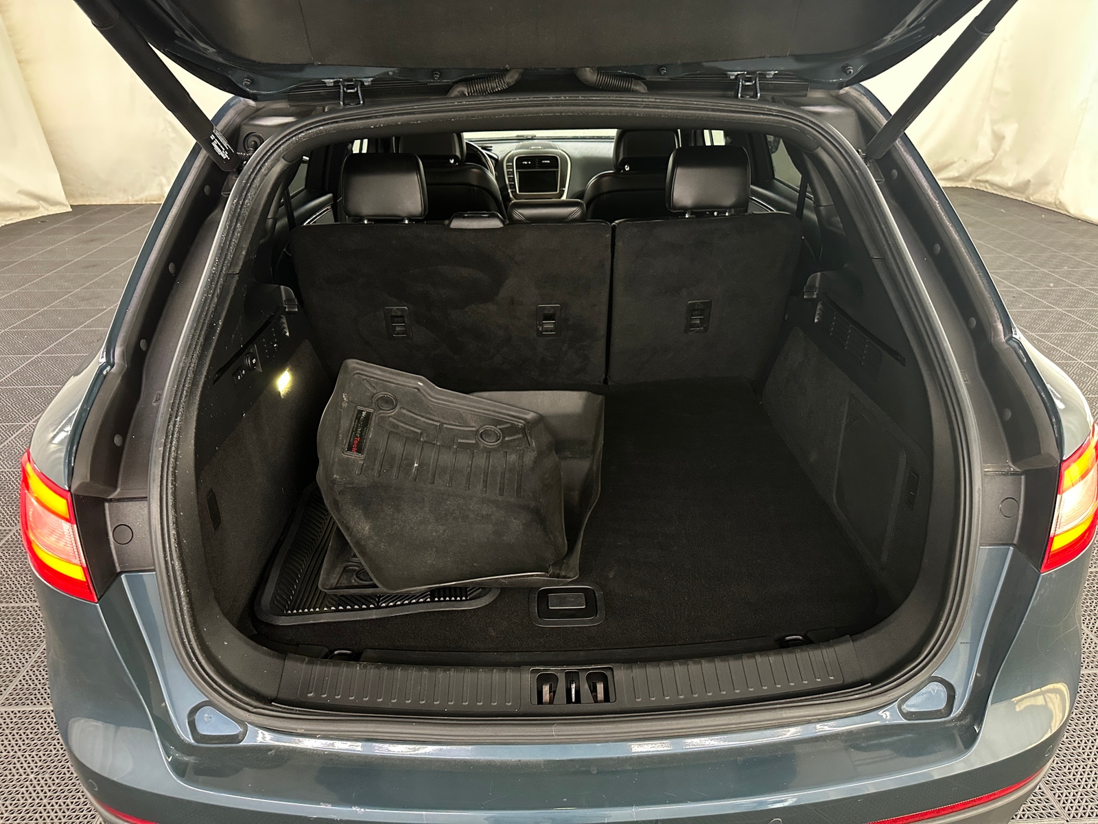Thumbnail: 2016 Lincoln MKX - 6