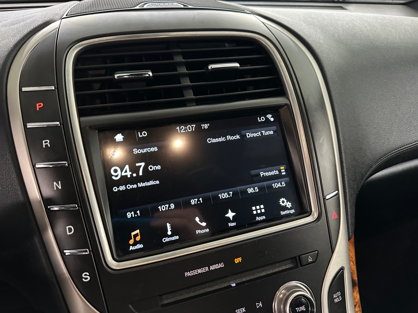 Thumbnail: 2016 Lincoln MKX - 3