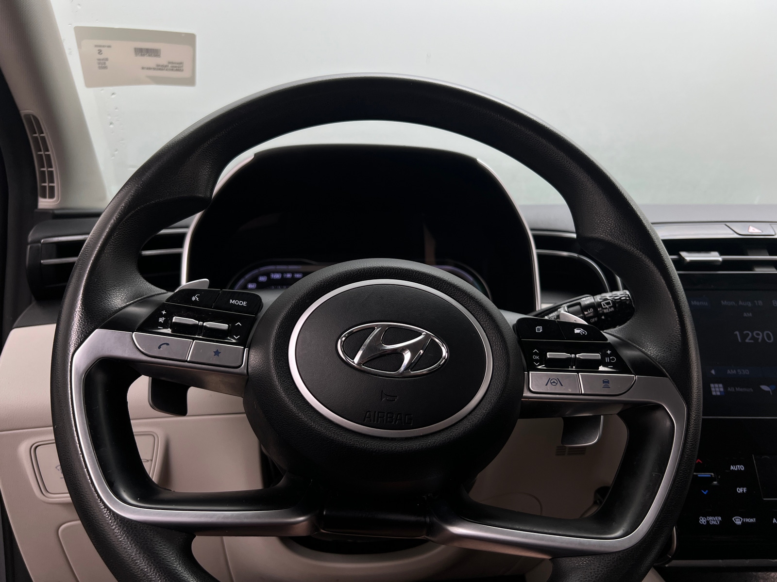 Thumbnail: 2022 Hyundai Tucson - 5