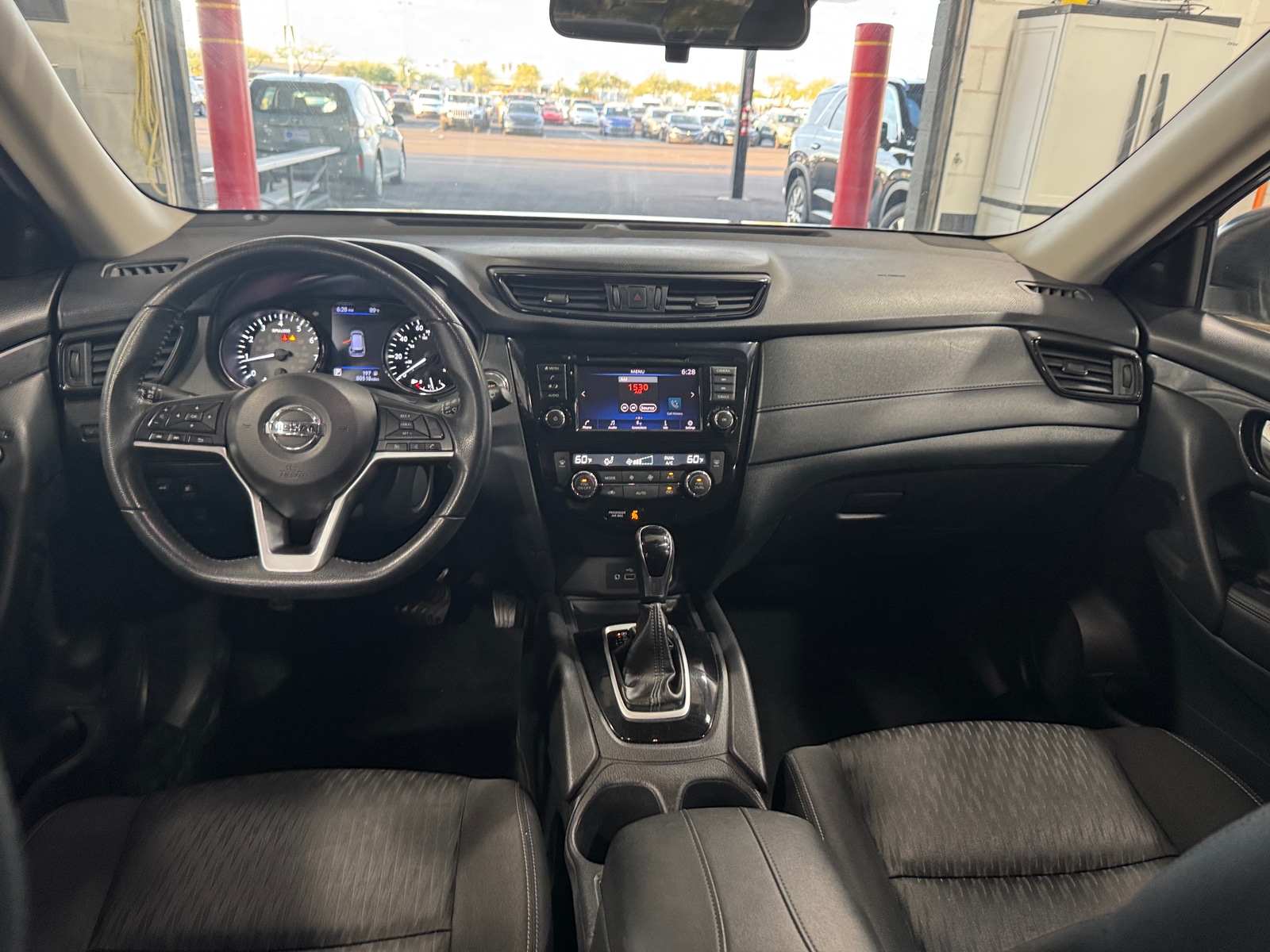 Thumbnail: 2019 Nissan Rogue - 3