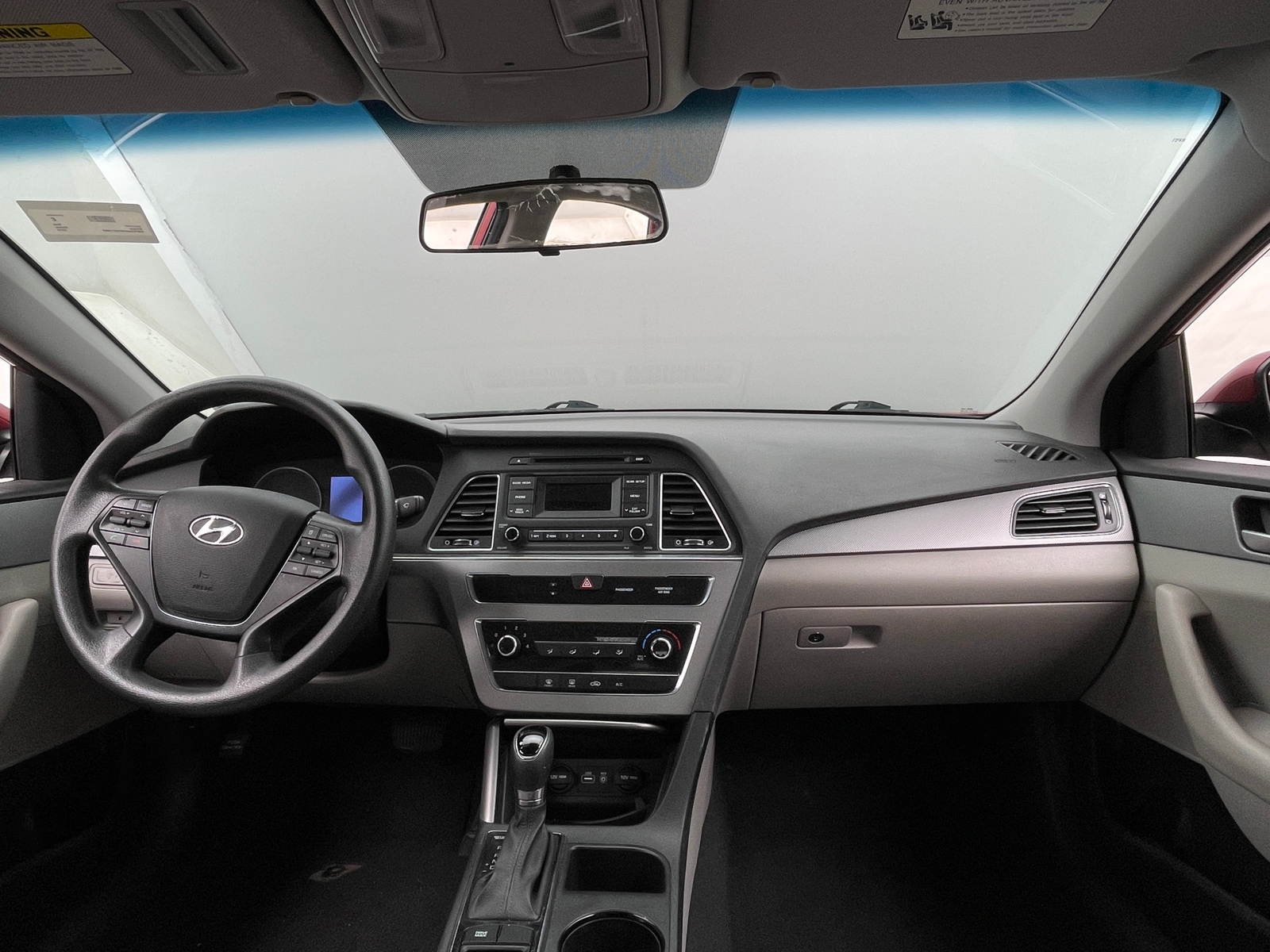 Thumbnail: 2015 Hyundai Sonata - 3