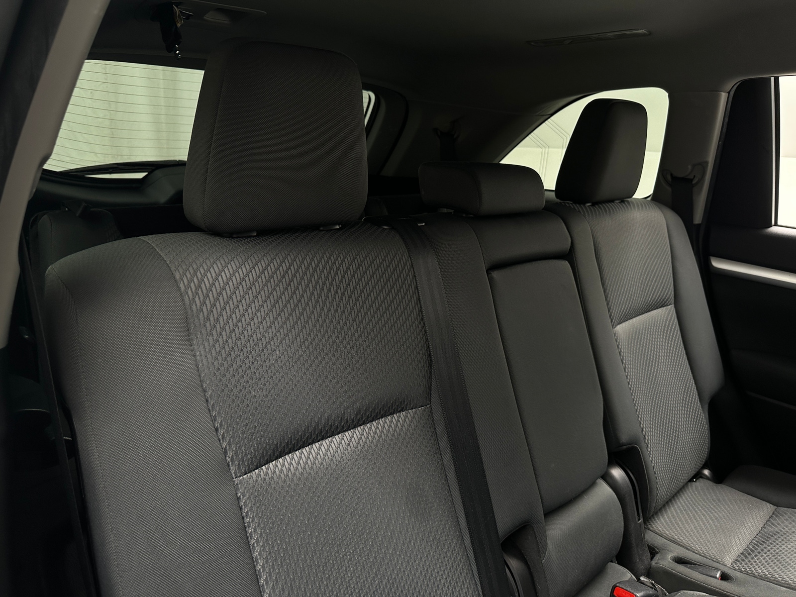 Thumbnail: 2019 Toyota Highlander - 6