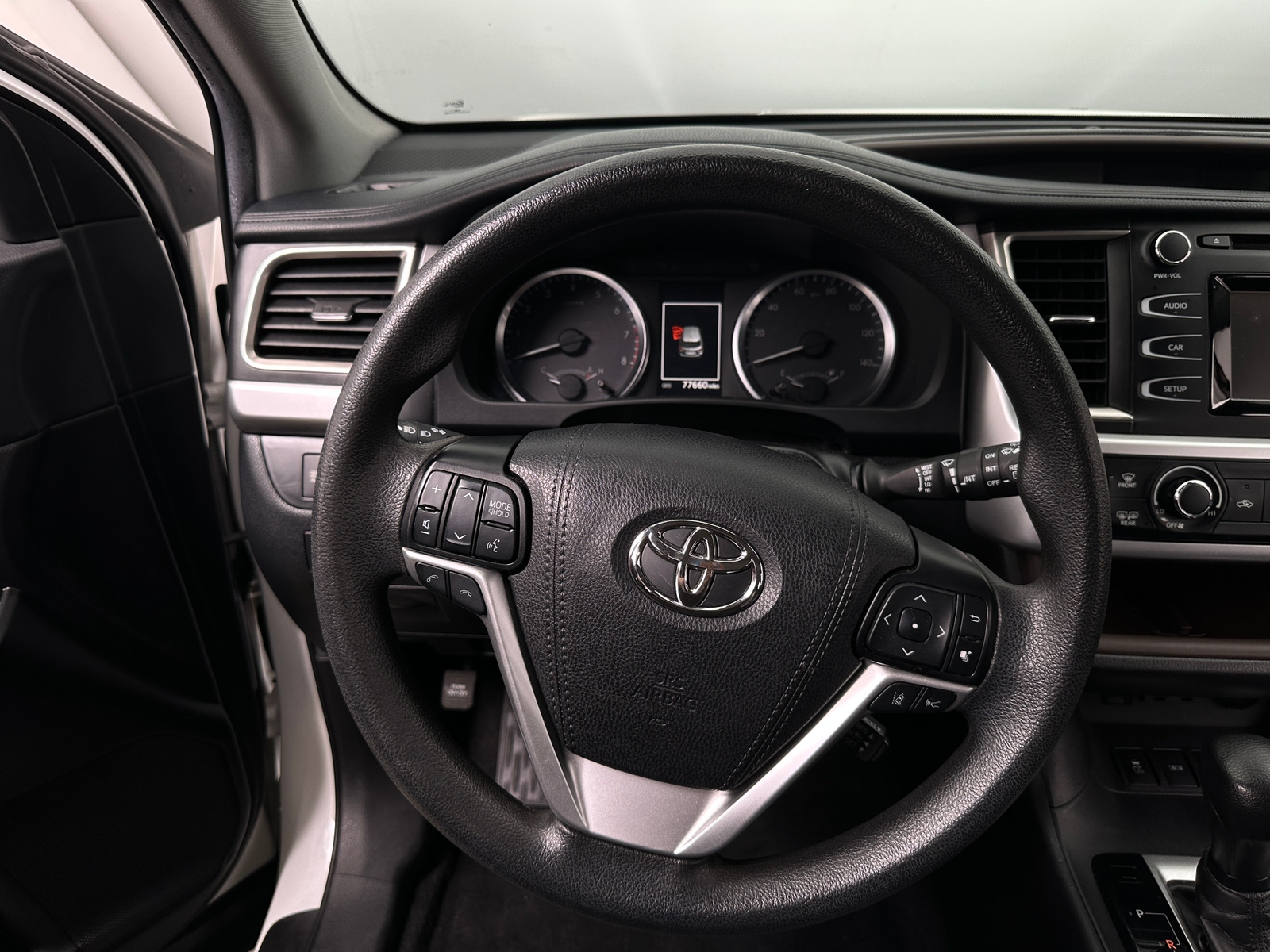 Thumbnail: 2019 Toyota Highlander - 5