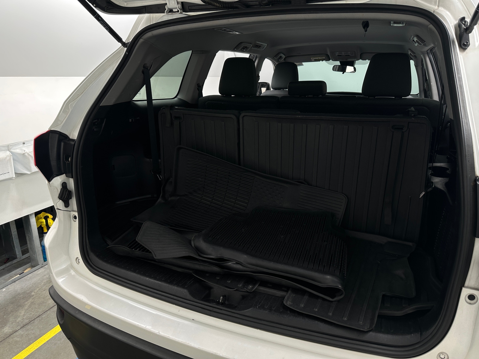 Thumbnail: 2019 Toyota Highlander - 7