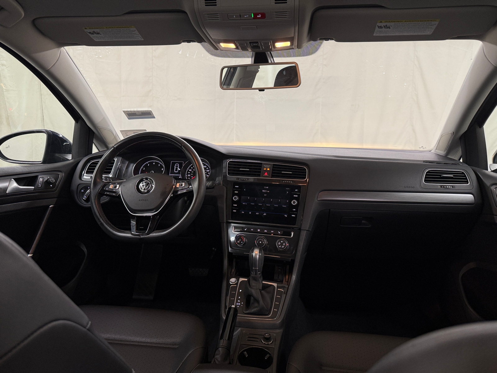 Thumbnail: 2018 Volkswagen Golf - 3