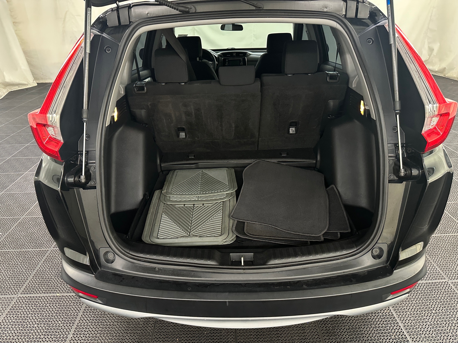 Thumbnail: 2017 Honda CR-V - 7