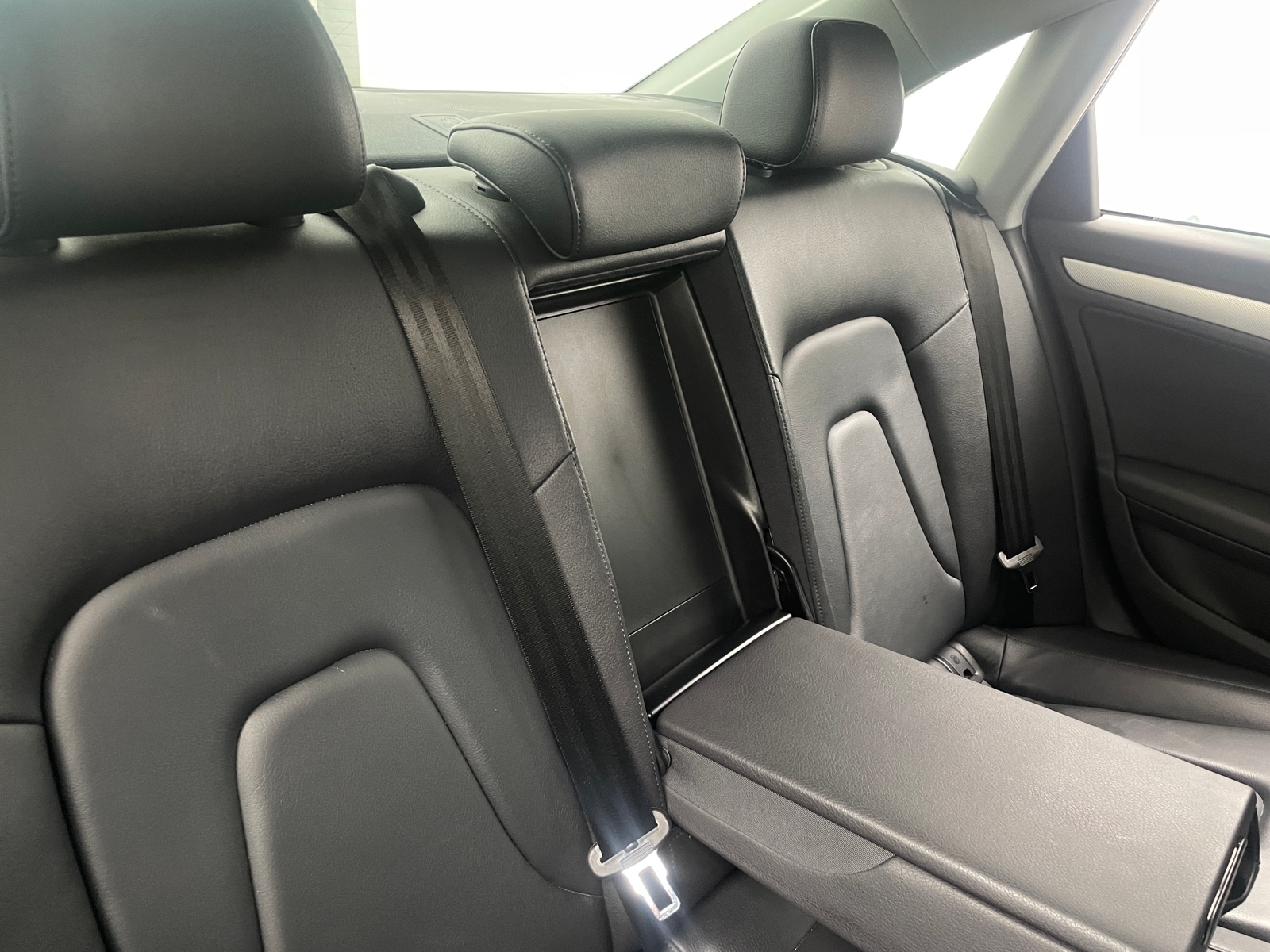 Thumbnail: 2015 Audi A4 - 5
