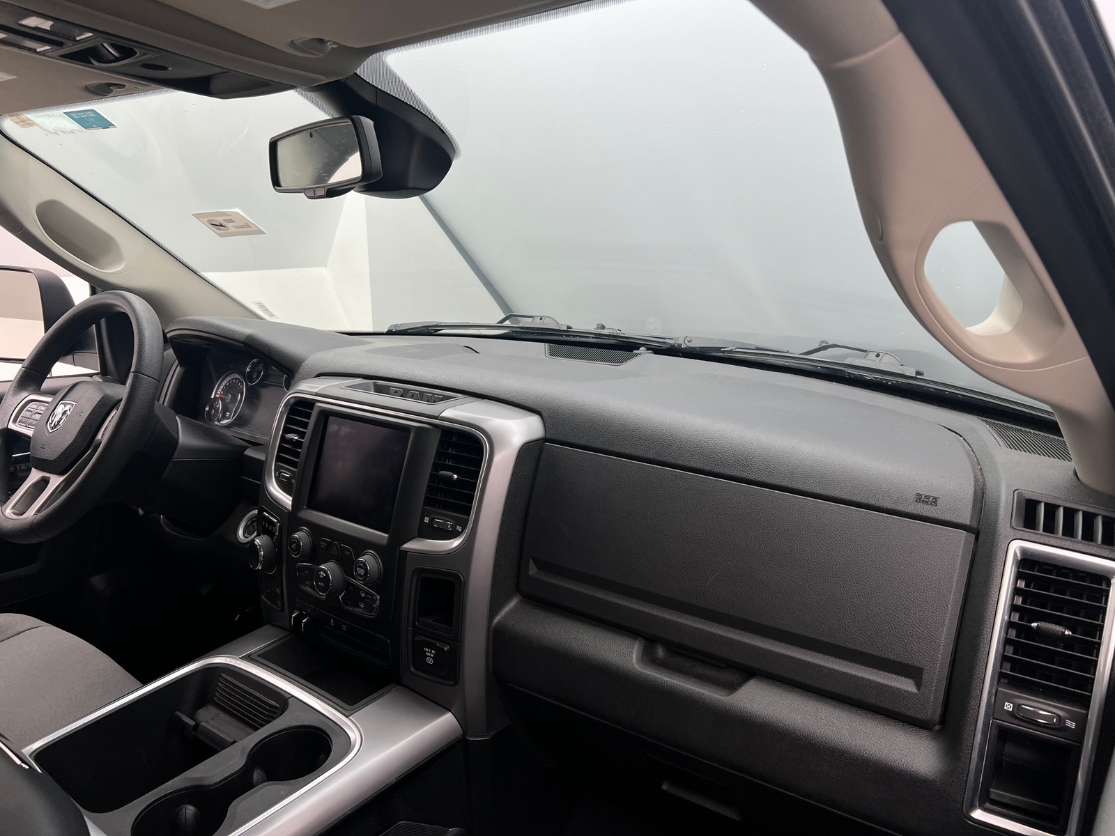 Thumbnail: 2023 RAM 1500 Classic - 3