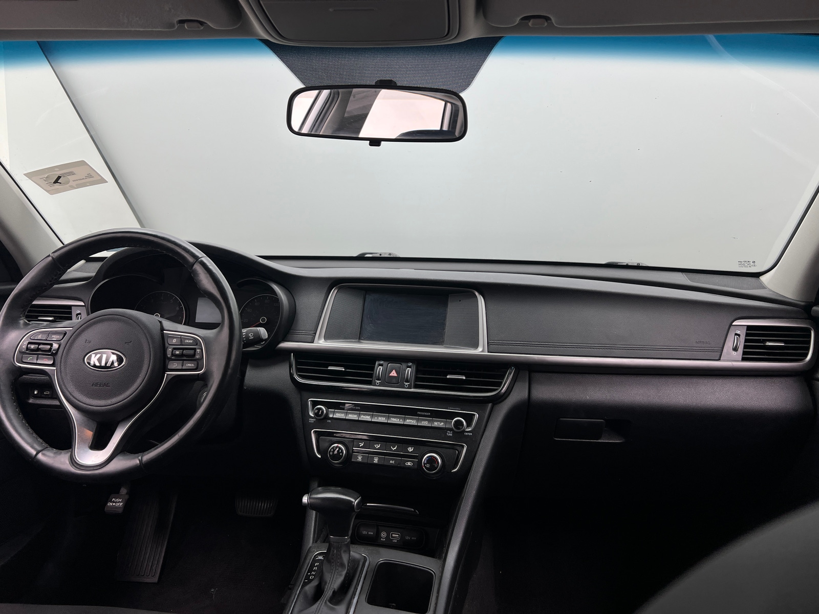 Thumbnail: 2018 Kia Optima - 3