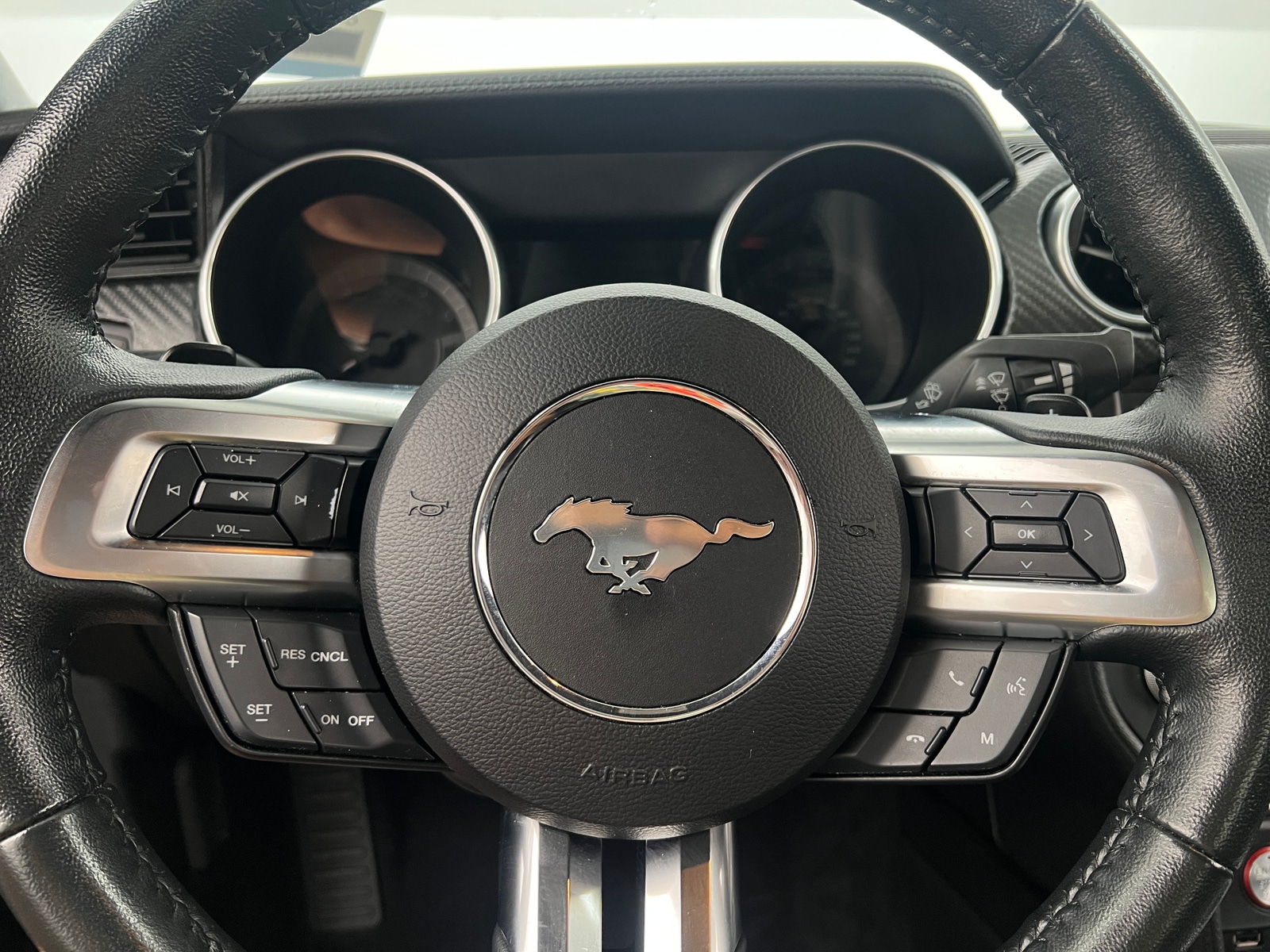 Thumbnail: 2019 Ford Mustang - 5