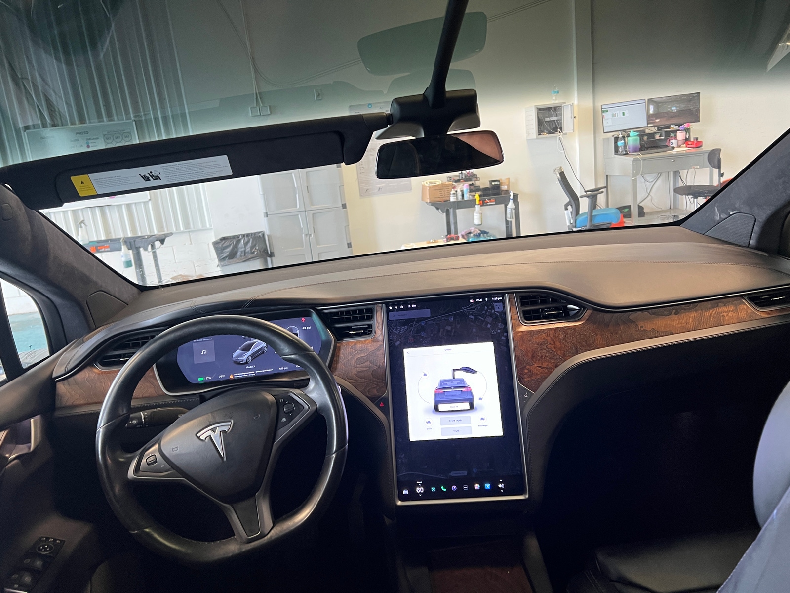 Thumbnail: 2019 Tesla Model X - 2