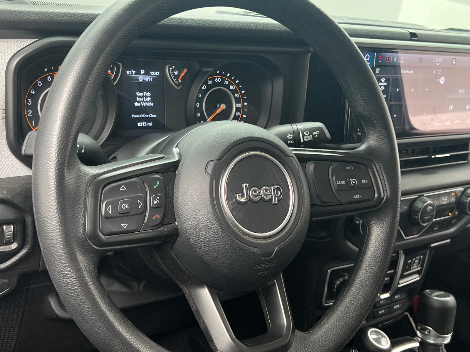 Thumbnail: 2025 Jeep Gladiator - 5