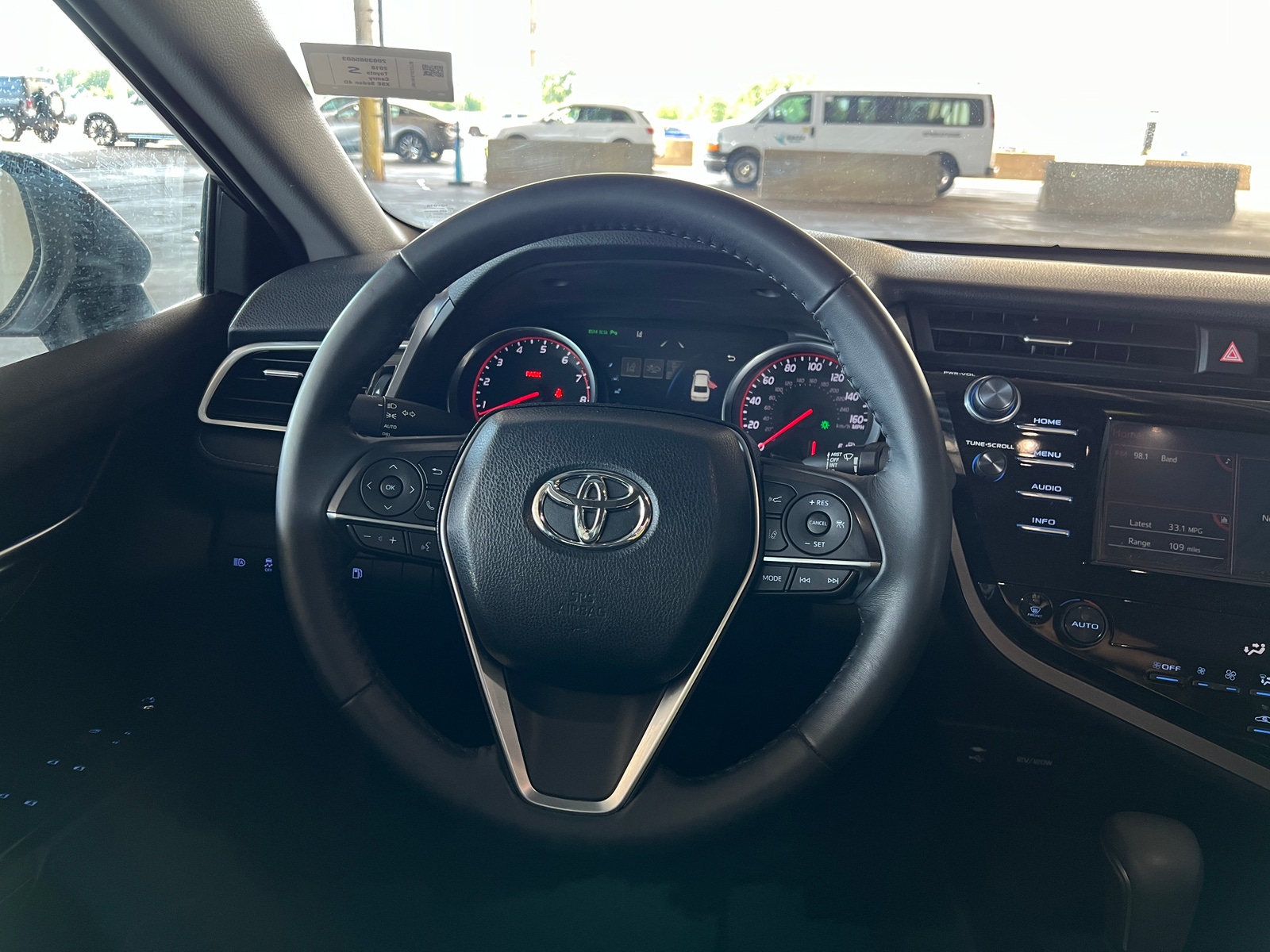 Thumbnail: 2018 Toyota Camry - 4
