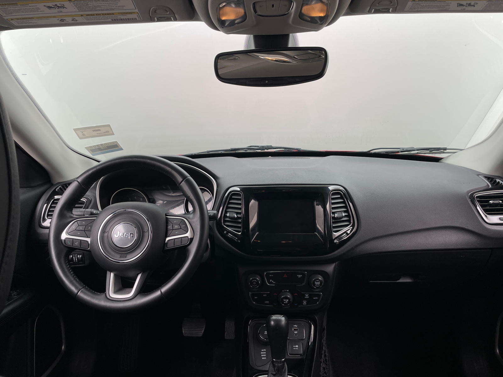 Thumbnail: 2018 Jeep Compass - 3