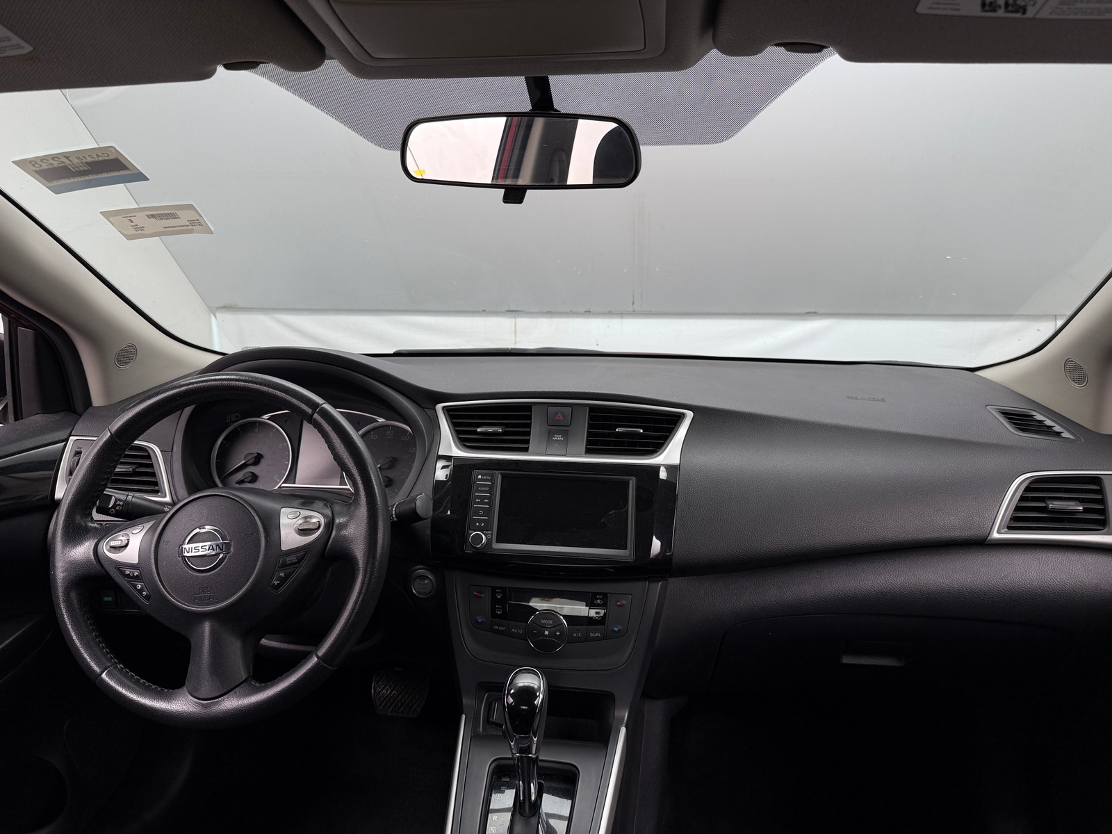 Thumbnail: 2019 Nissan Sentra - 3
