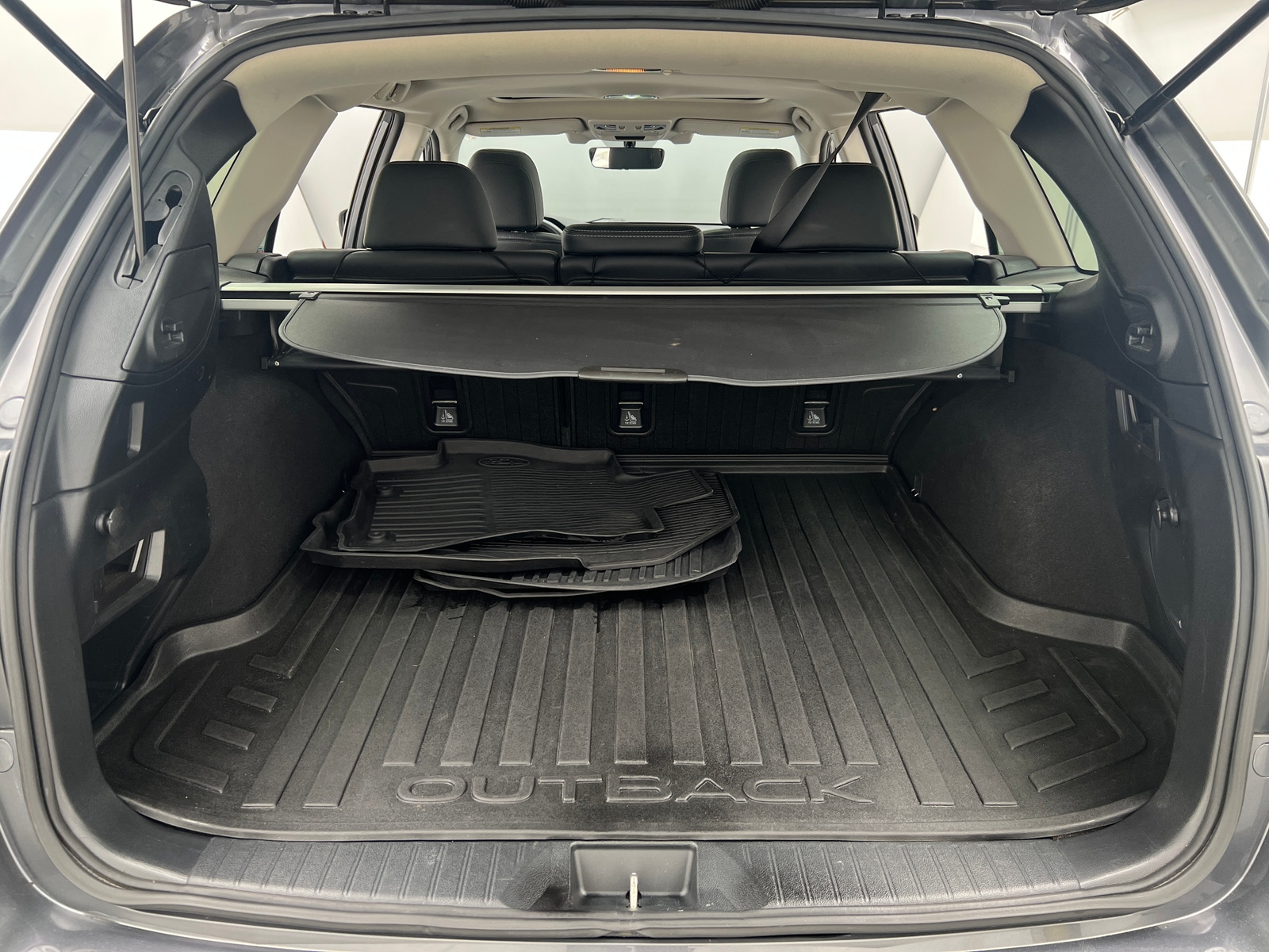Thumbnail: 2018 Subaru Outback - 6