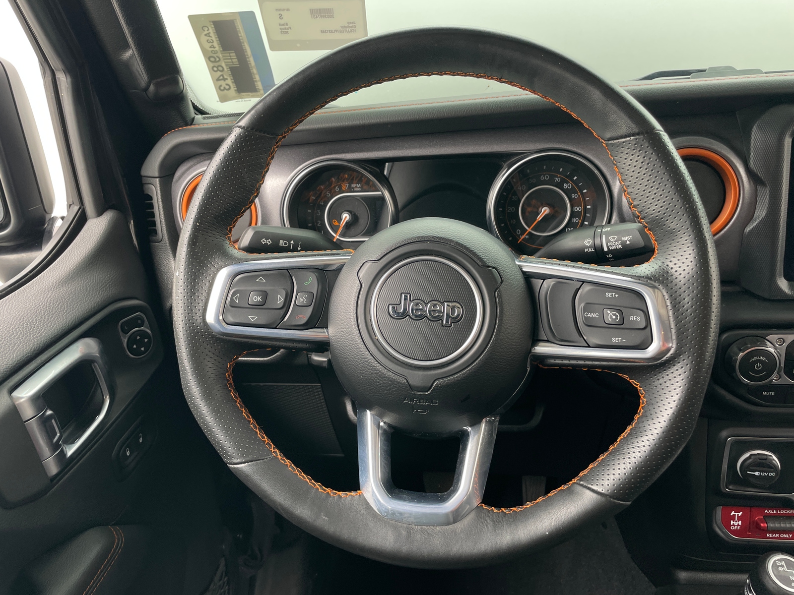Thumbnail: 2023 Jeep Gladiator - 4