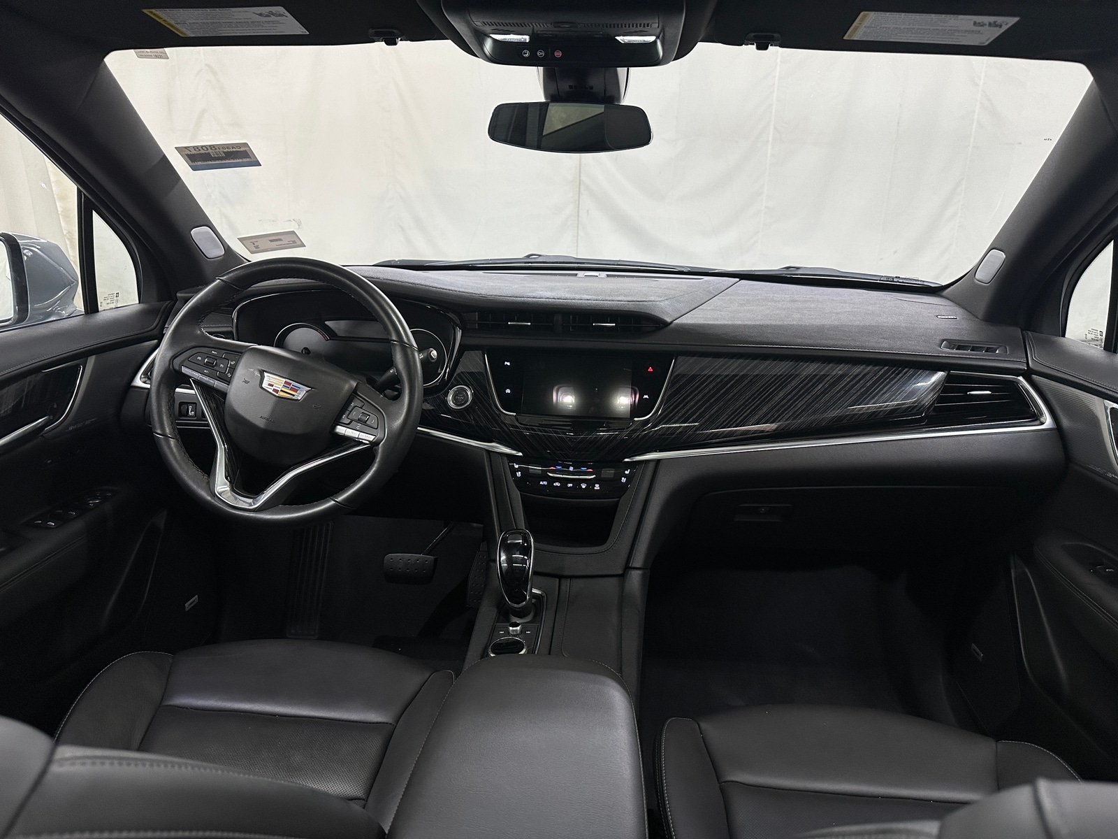 Thumbnail: 2025 Cadillac XT6 - 2