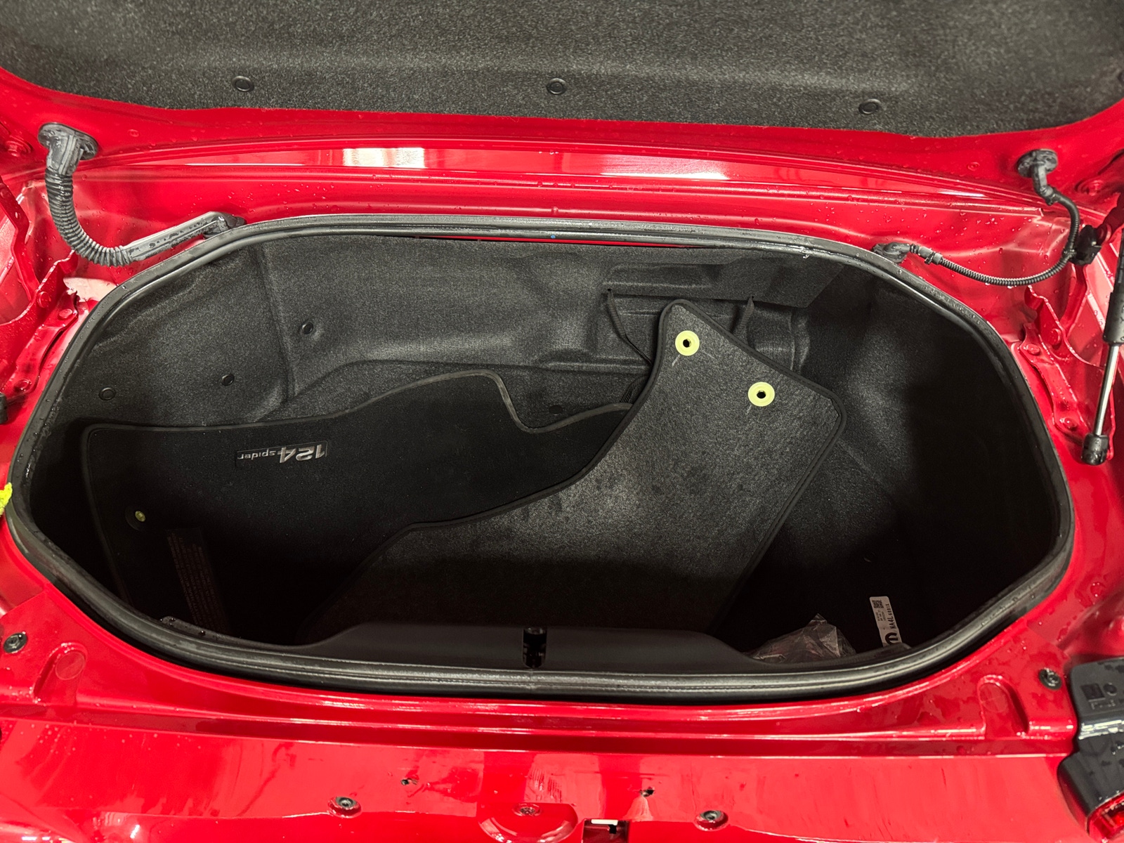 Thumbnail: 2019 Fiat 124 Spider - 5