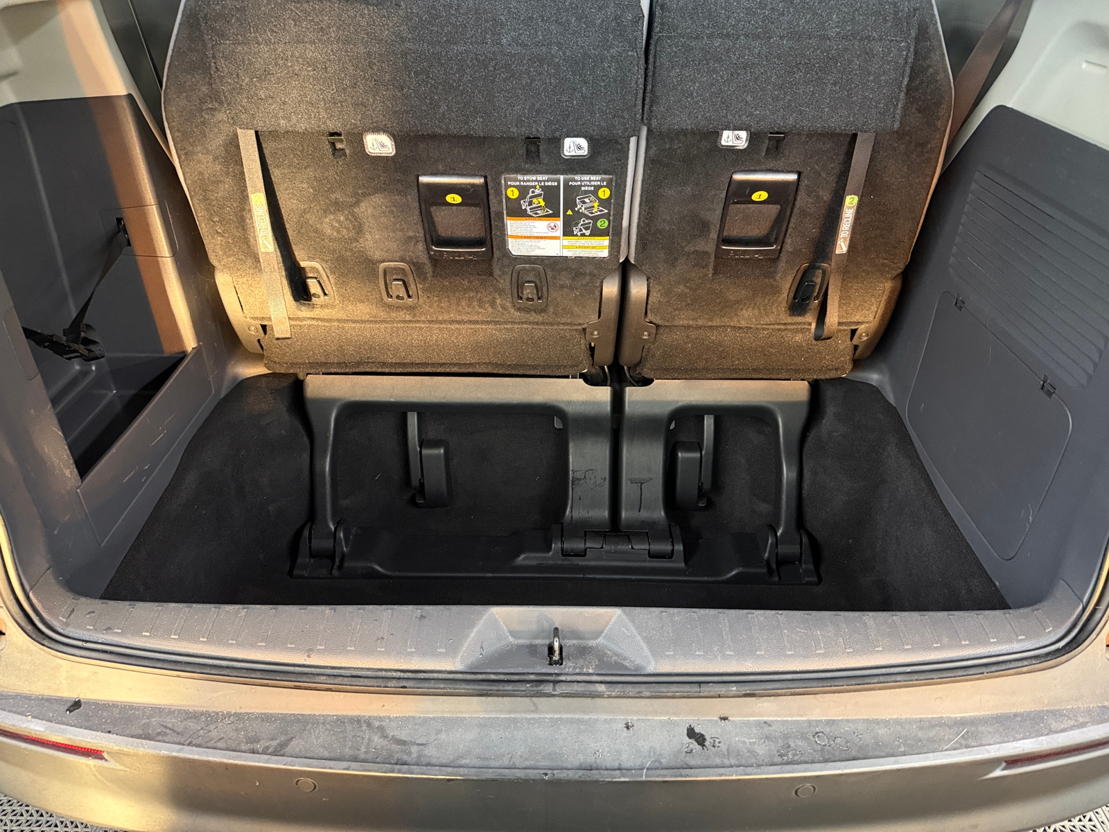 Thumbnail: 2023 Toyota Sienna - 7