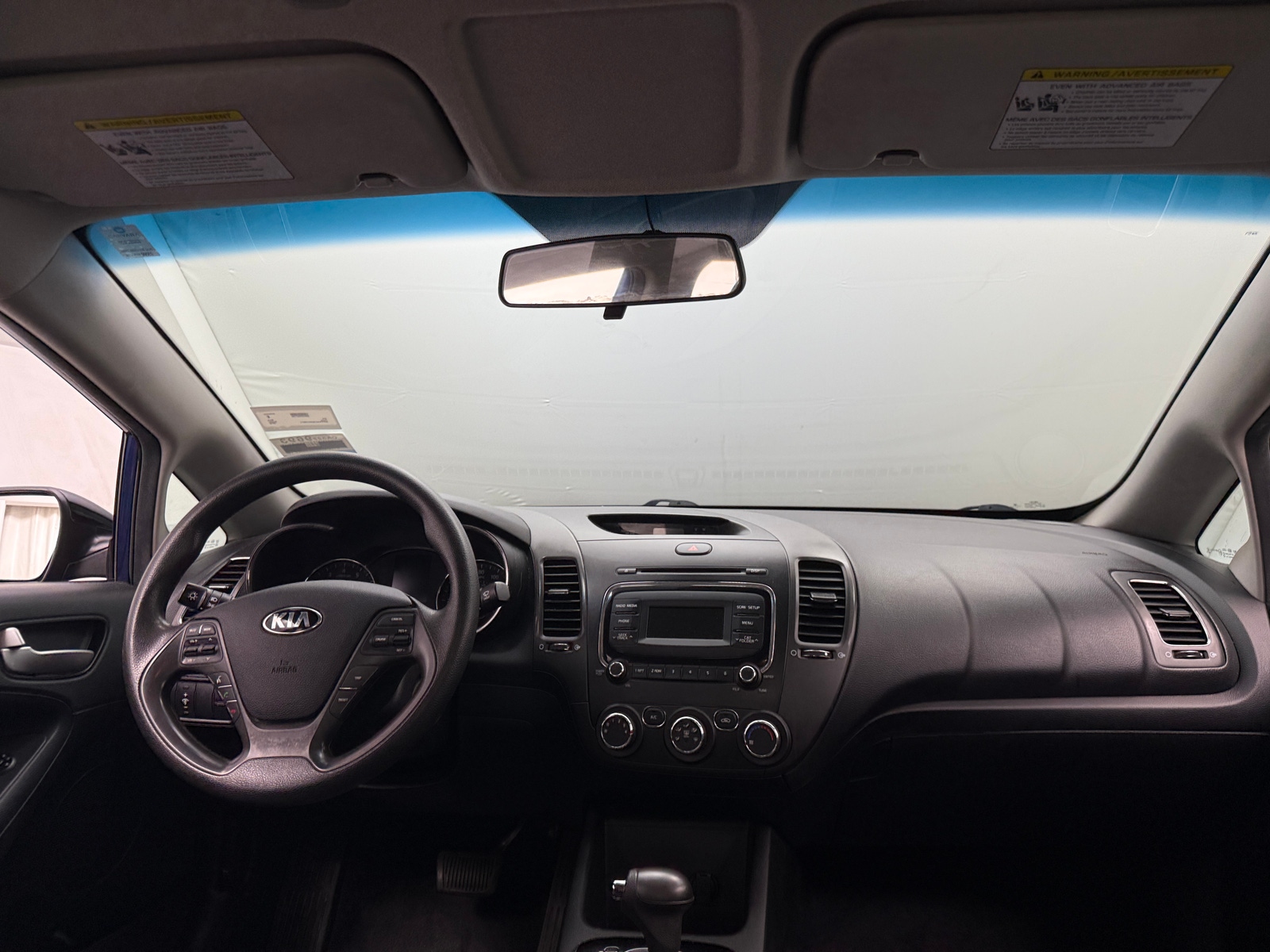 Thumbnail: 2018 Kia Forte - 3