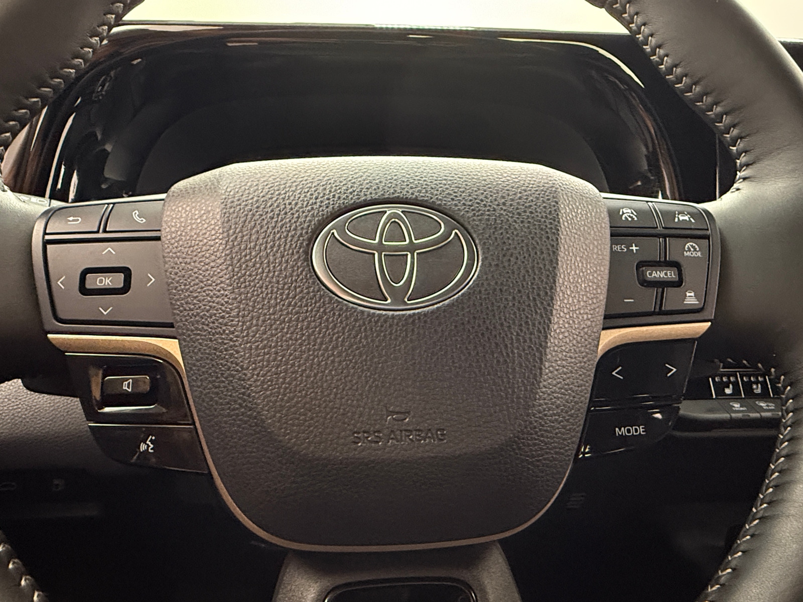 Thumbnail: 2025 Toyota Crown - 4