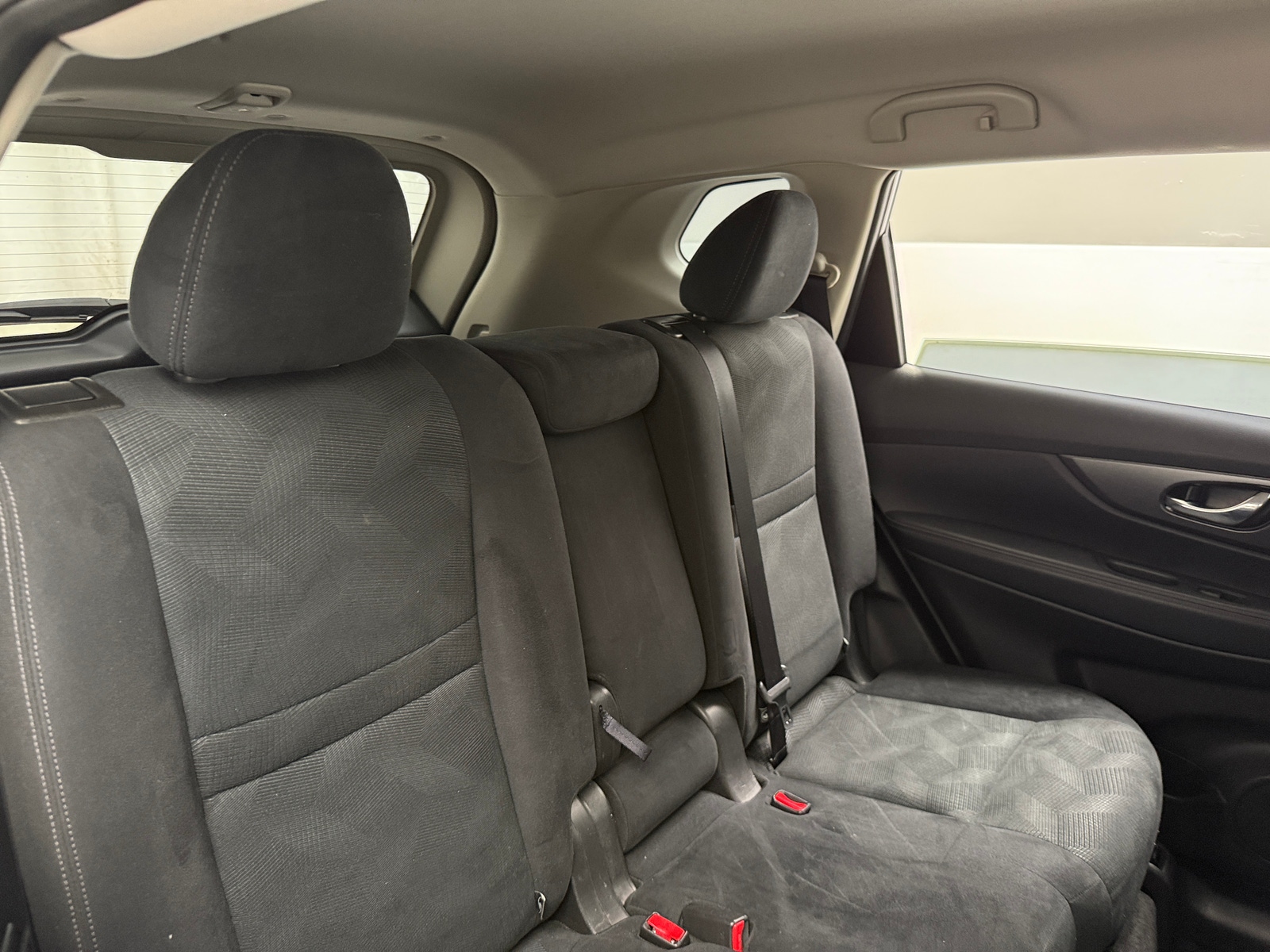 Thumbnail: 2016 Nissan Rogue - 6