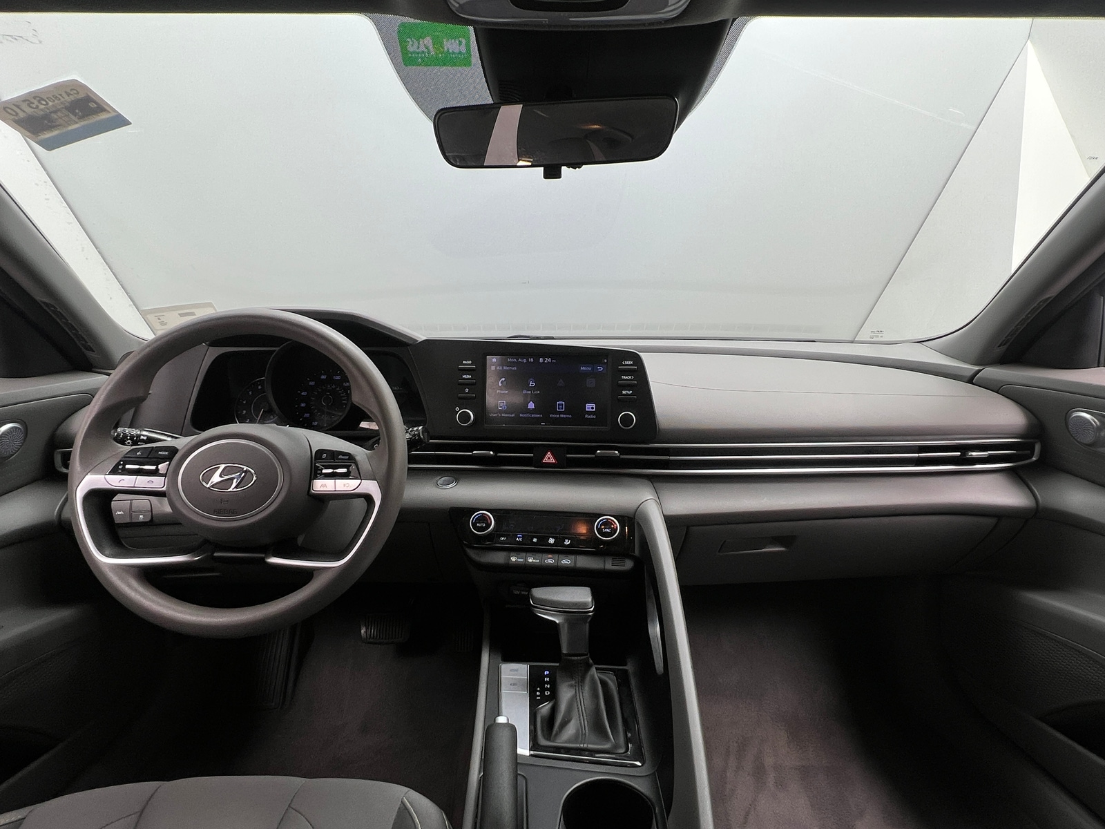 Thumbnail: 2022 Hyundai Elantra - 3