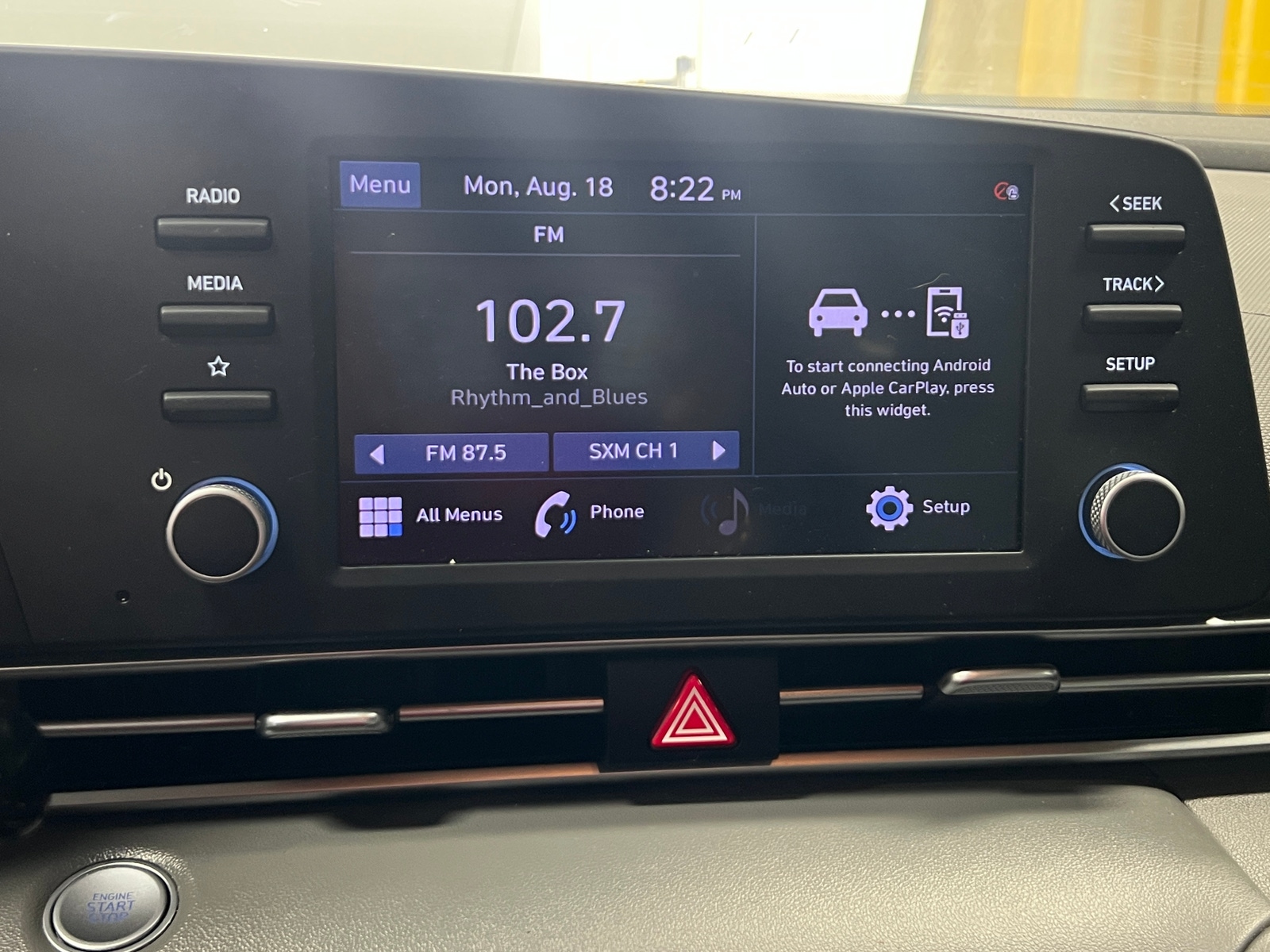 Thumbnail: 2022 Hyundai Elantra - 4