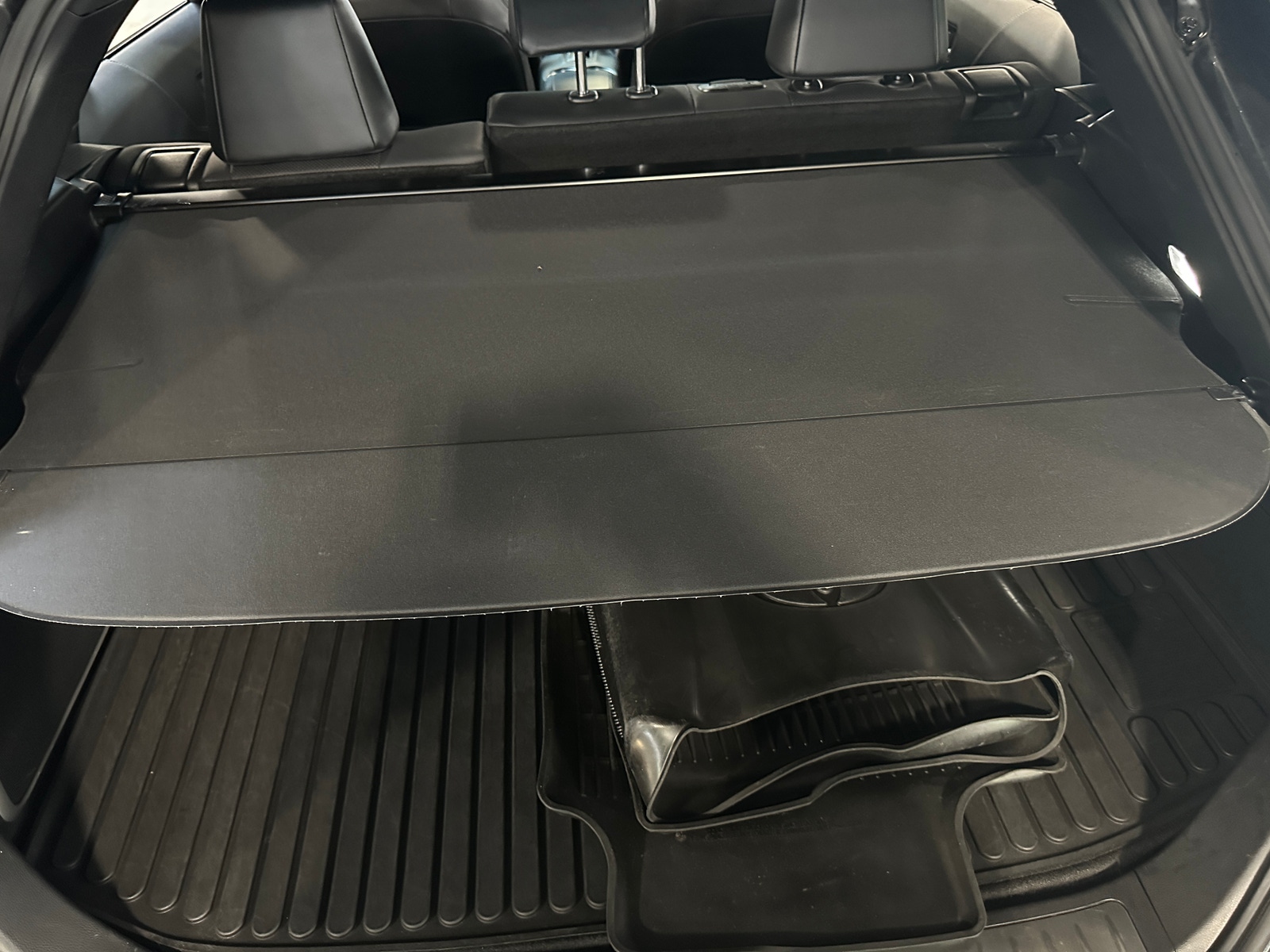Thumbnail: 2021 Toyota Venza - 6