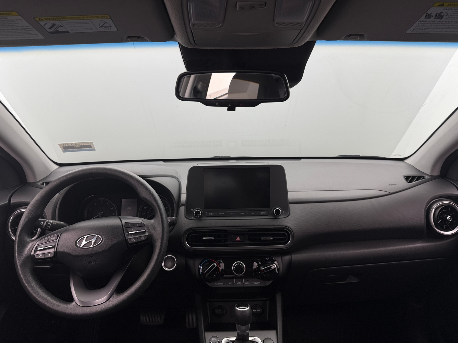 Thumbnail: 2022 Hyundai Kona - 3