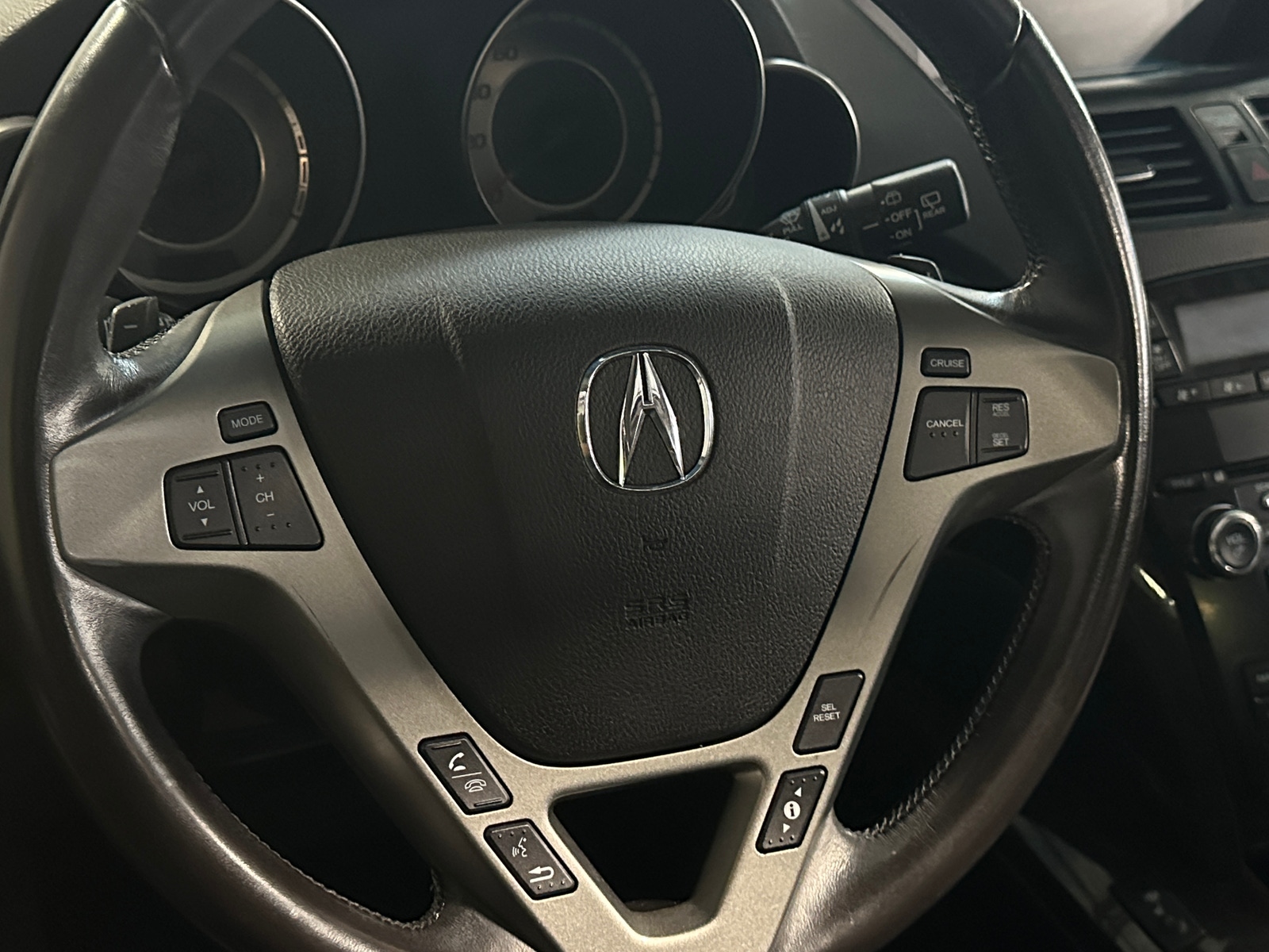 Thumbnail: 2010 Acura MDX - 4