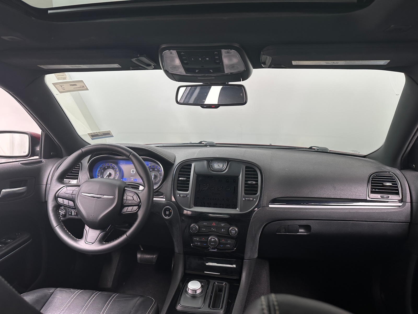 Thumbnail: 2021 Chrysler 300 - 2