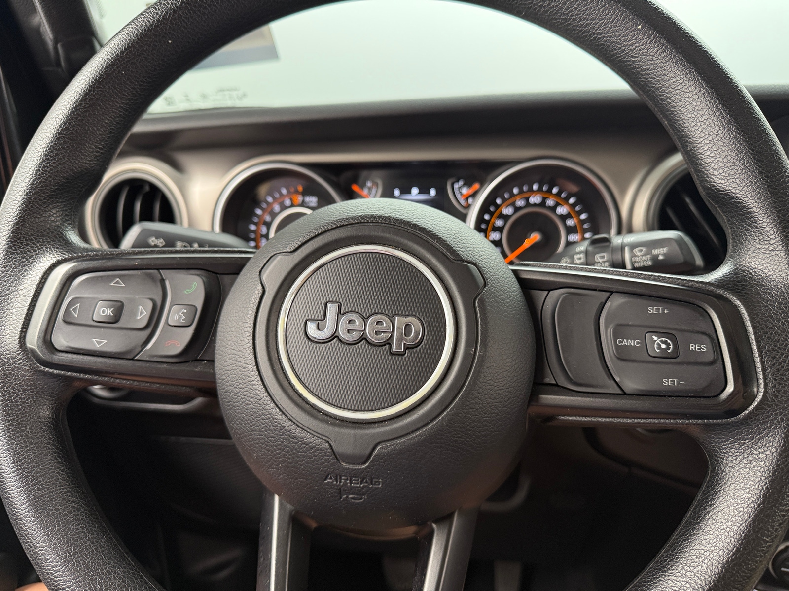 Thumbnail: 2018 Jeep Wrangler - 5