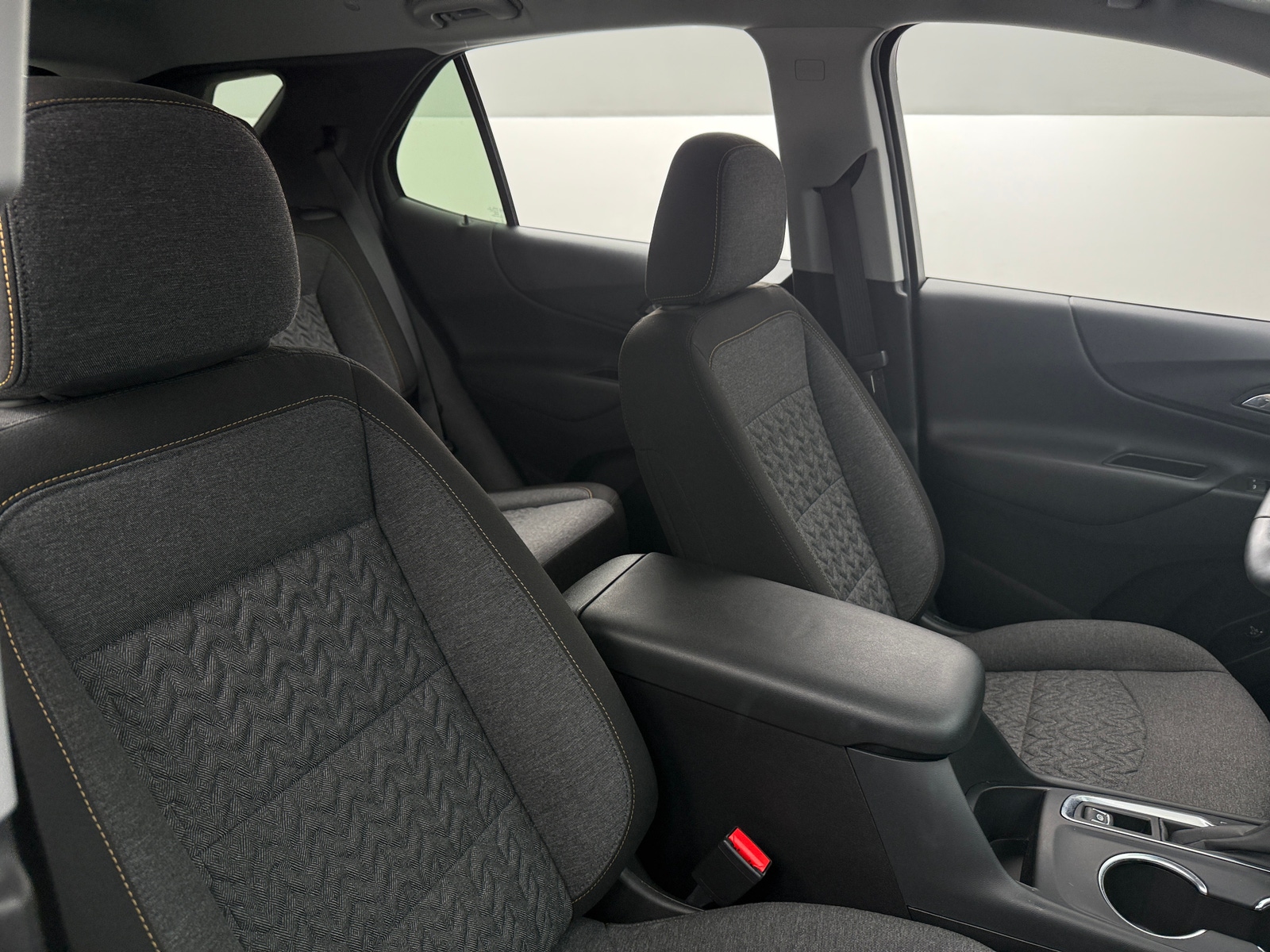 Thumbnail: 2023 Chevrolet Equinox - 2