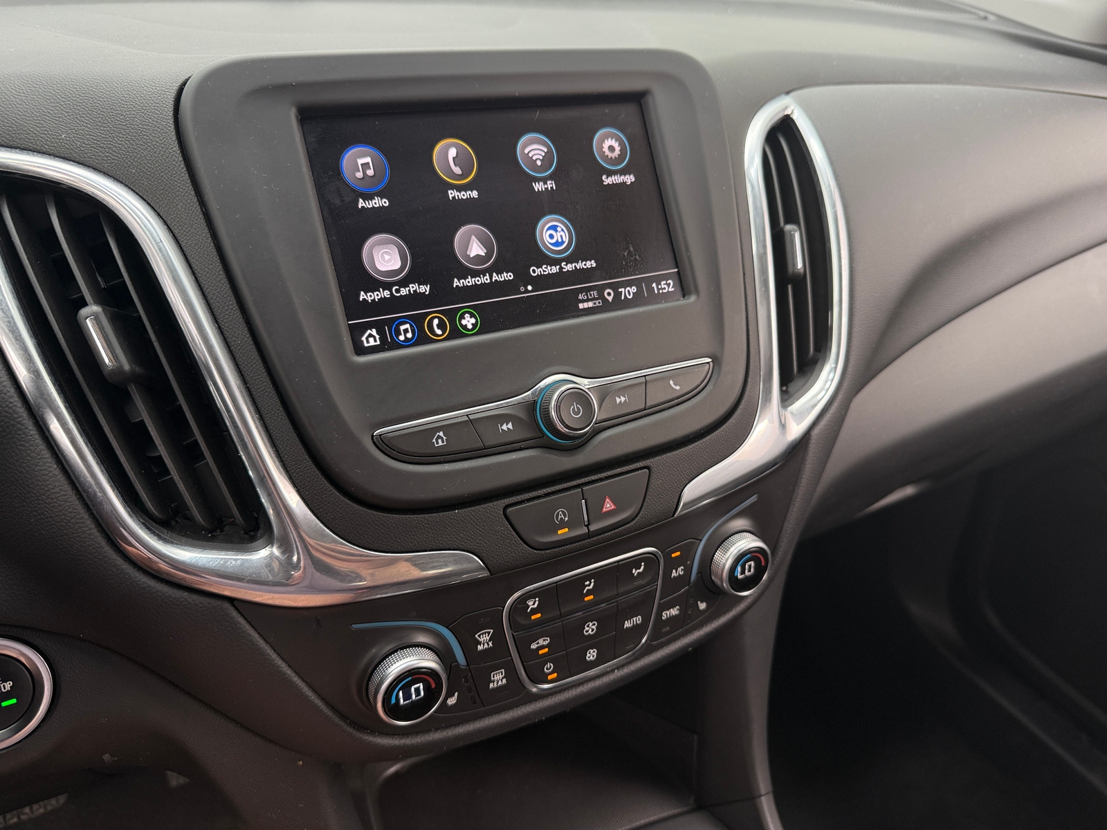 Thumbnail: 2023 Chevrolet Equinox - 4