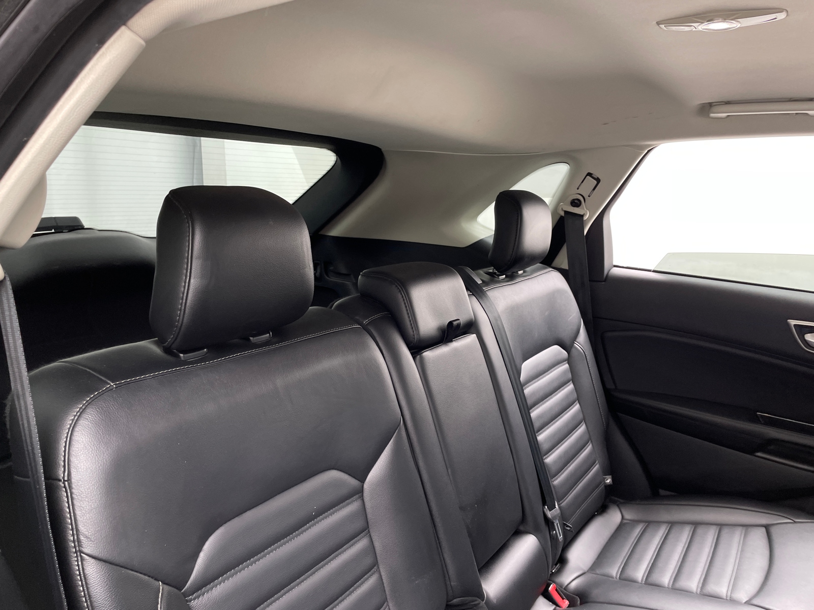 Thumbnail: 2016 Ford Edge - 5