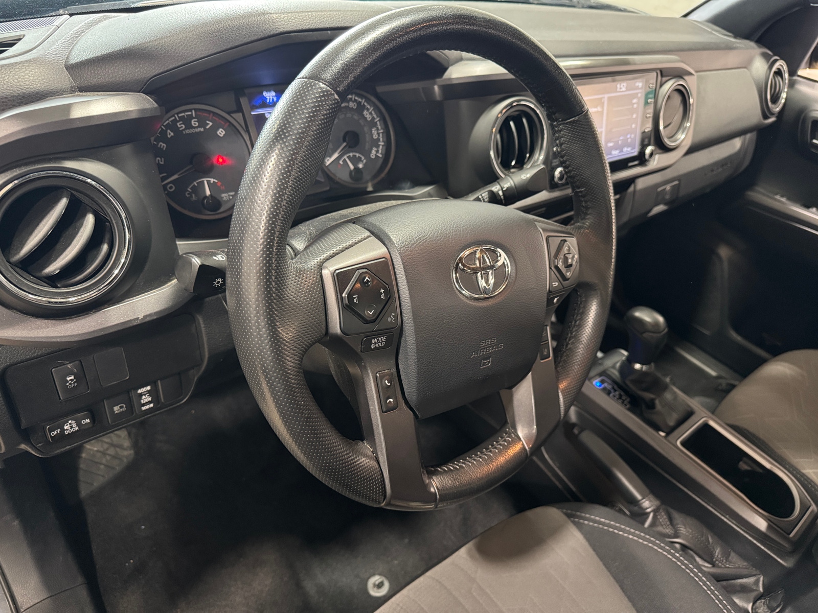 Thumbnail: 2020 Toyota Tacoma - 3