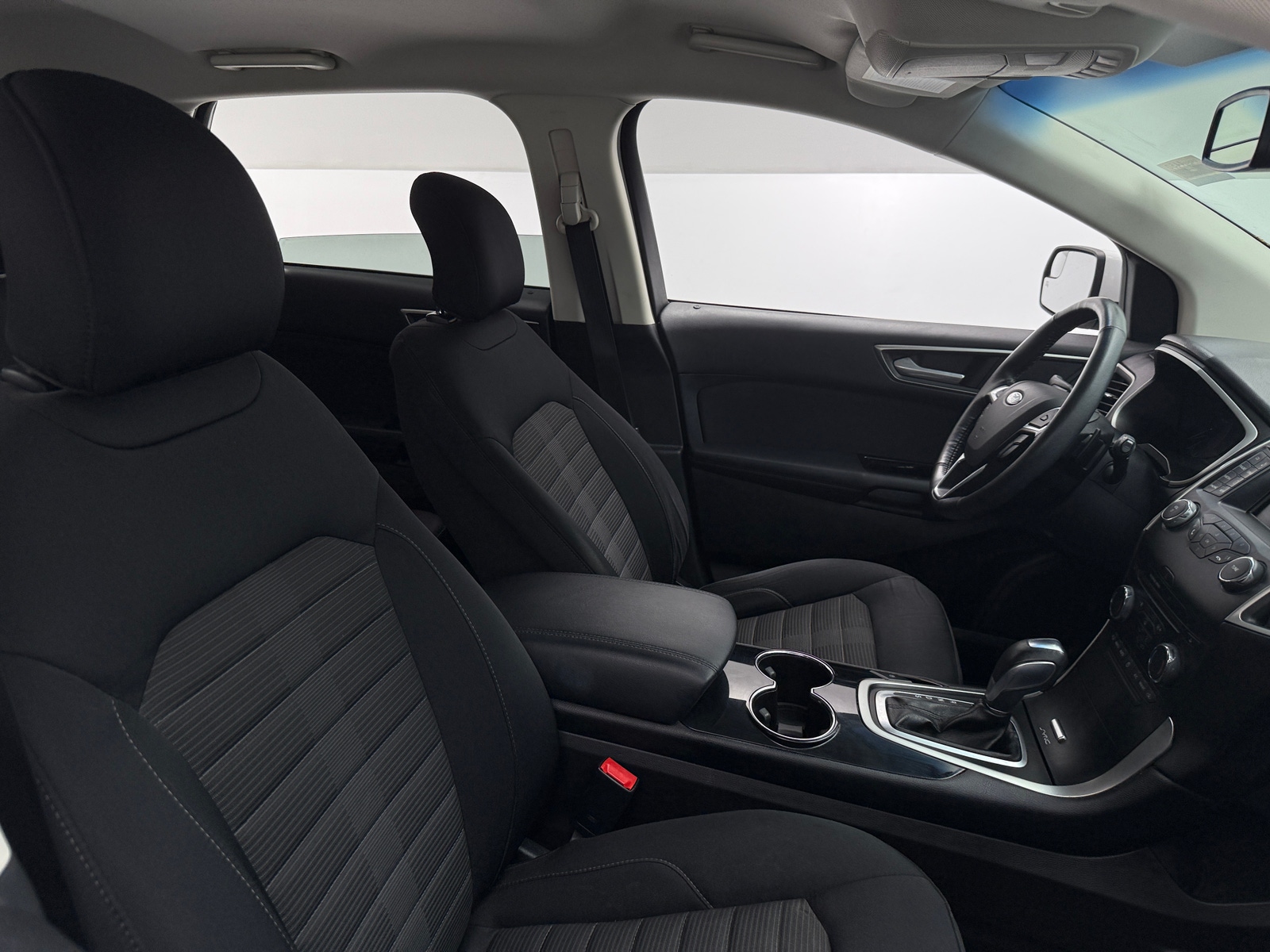 Thumbnail: 2015 Ford Edge - 2