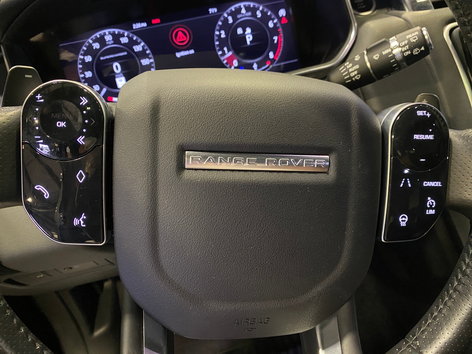 Thumbnail: 2018 Land Rover Range Rover Sport - 4