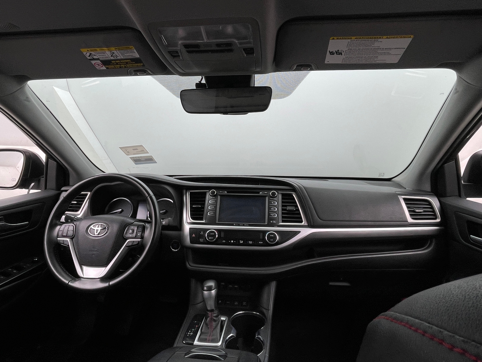 Thumbnail: 2019 Toyota Highlander - 2