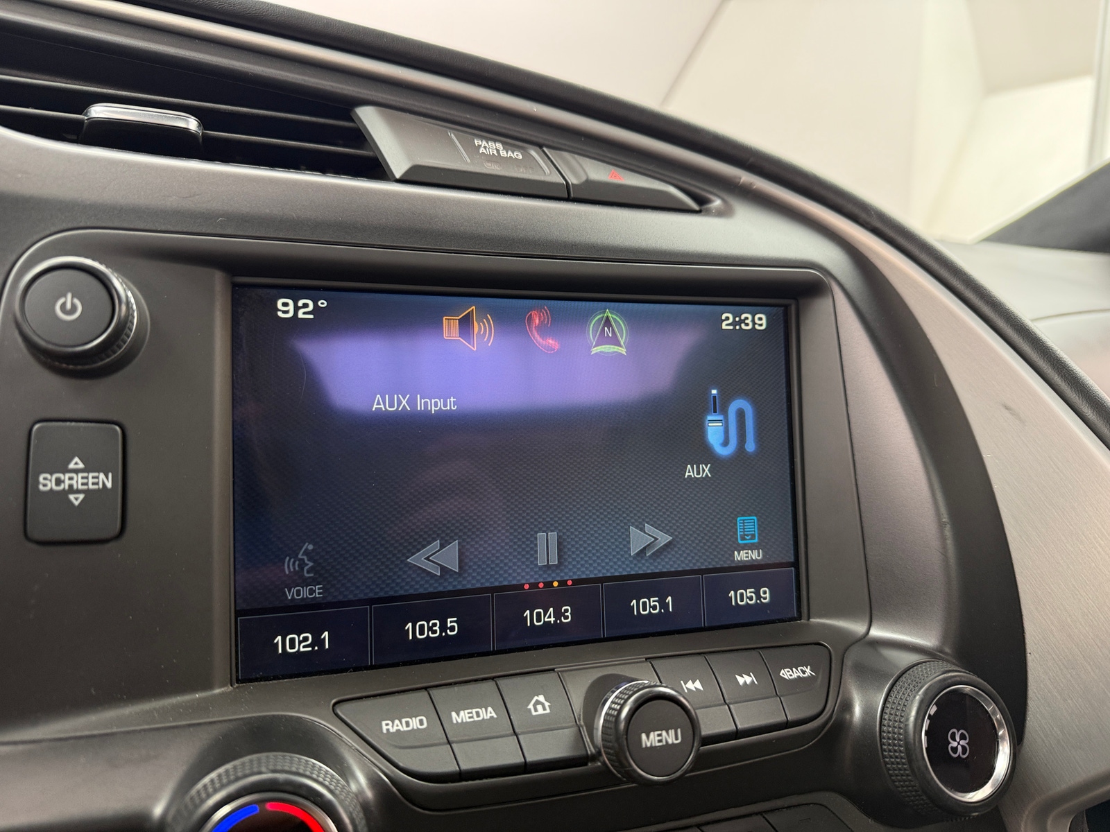 Thumbnail: 2015 Chevrolet Corvette - 3